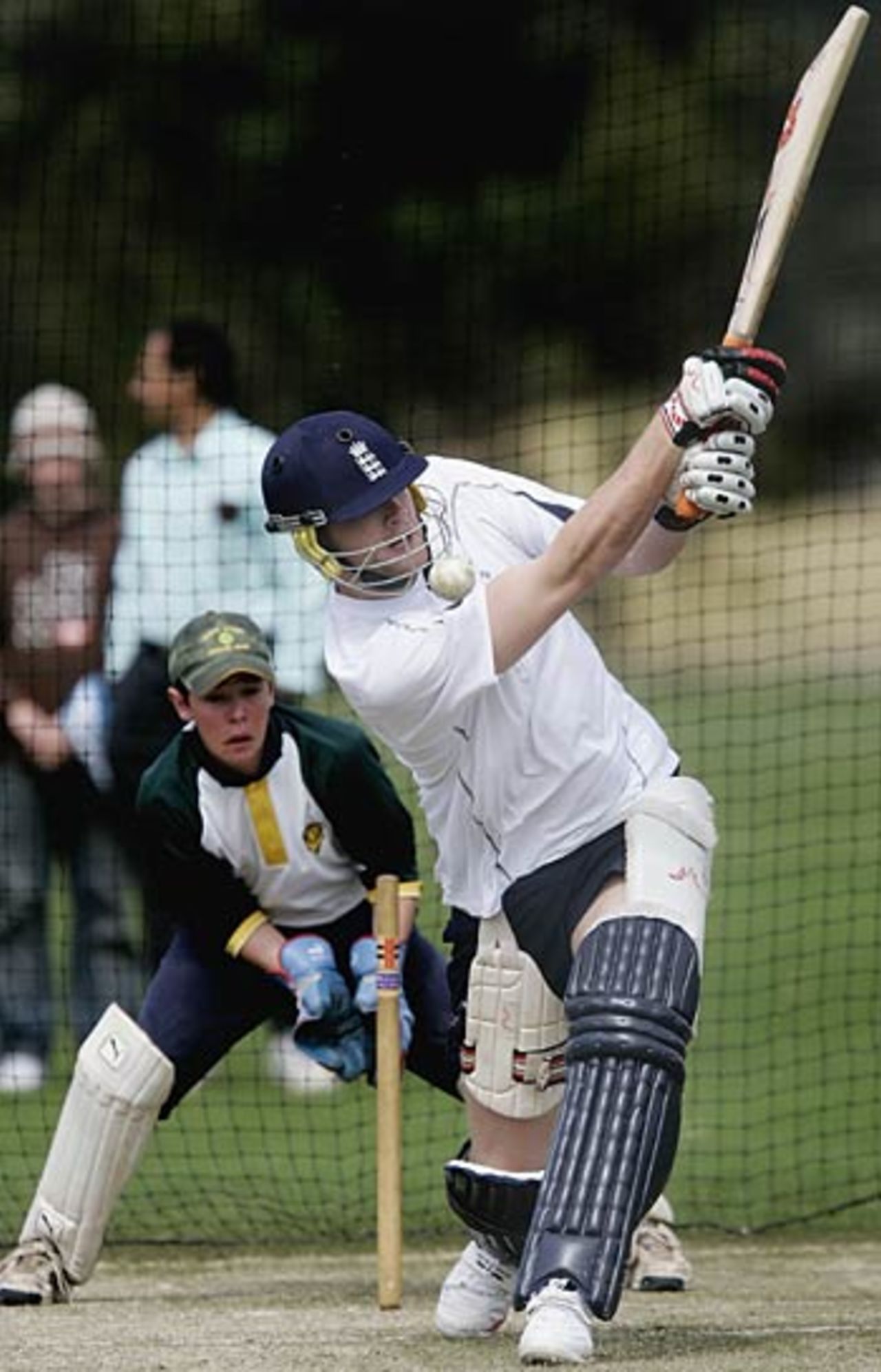 Andrew Flintoff takes a blow on the shoulder, Melbourne, Octpber 1, 2005
