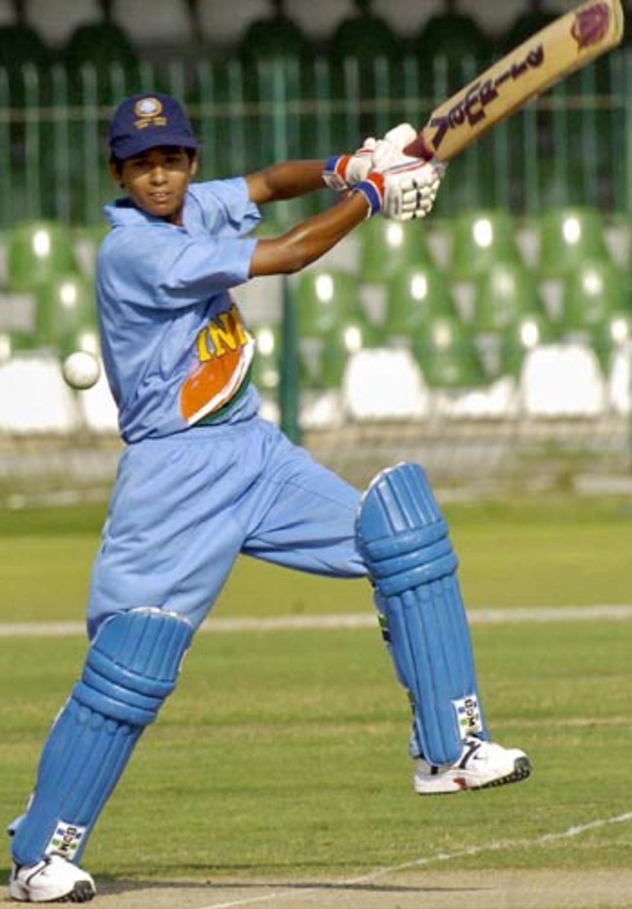 Anagha Deshpande forces one on the off side, Pakistan women v India U-21, Lahore, Octorber 1, 2005