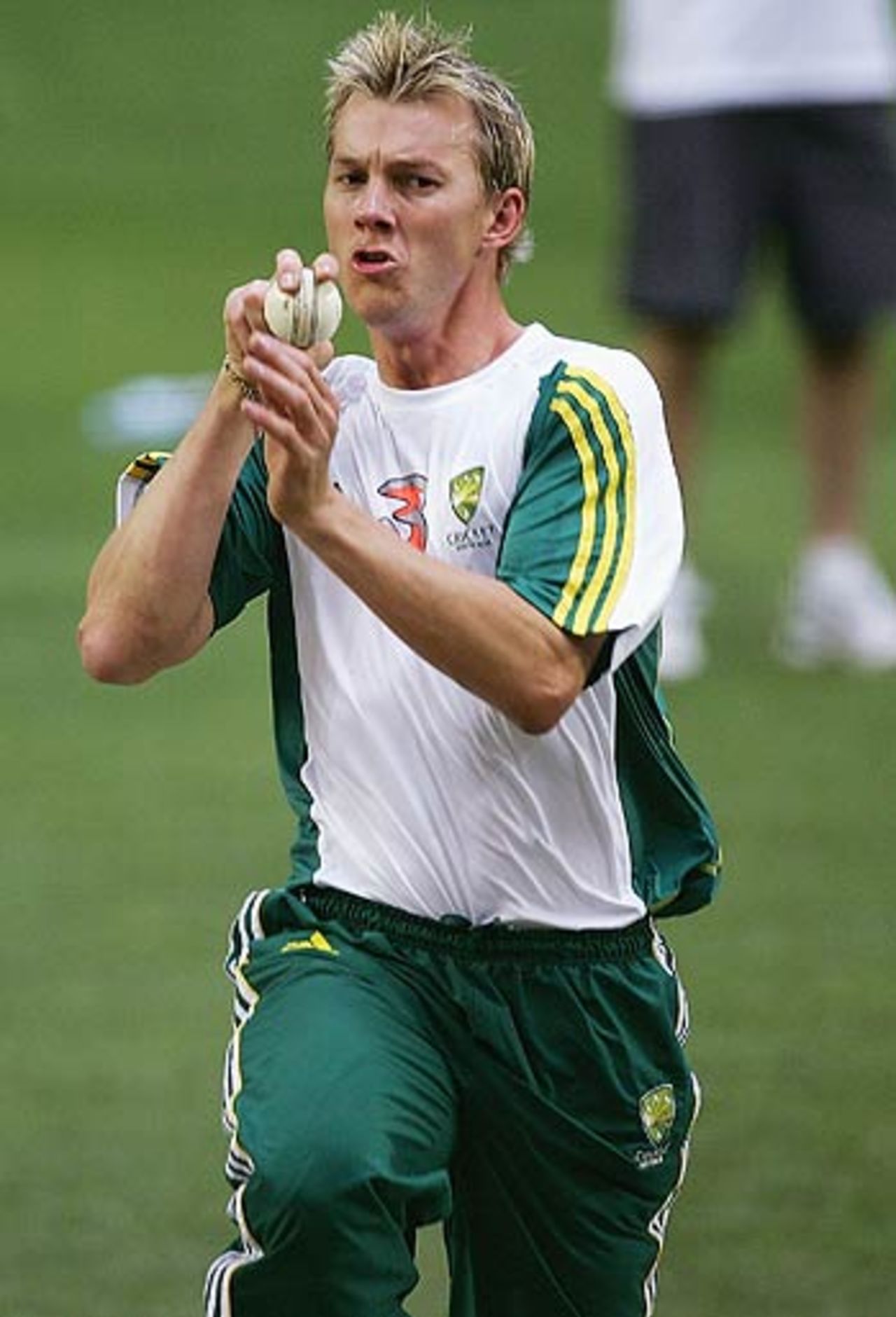 Brett Lee gears up to take on the World XI, Telstra Dome, Melbourne, October 3, 2005