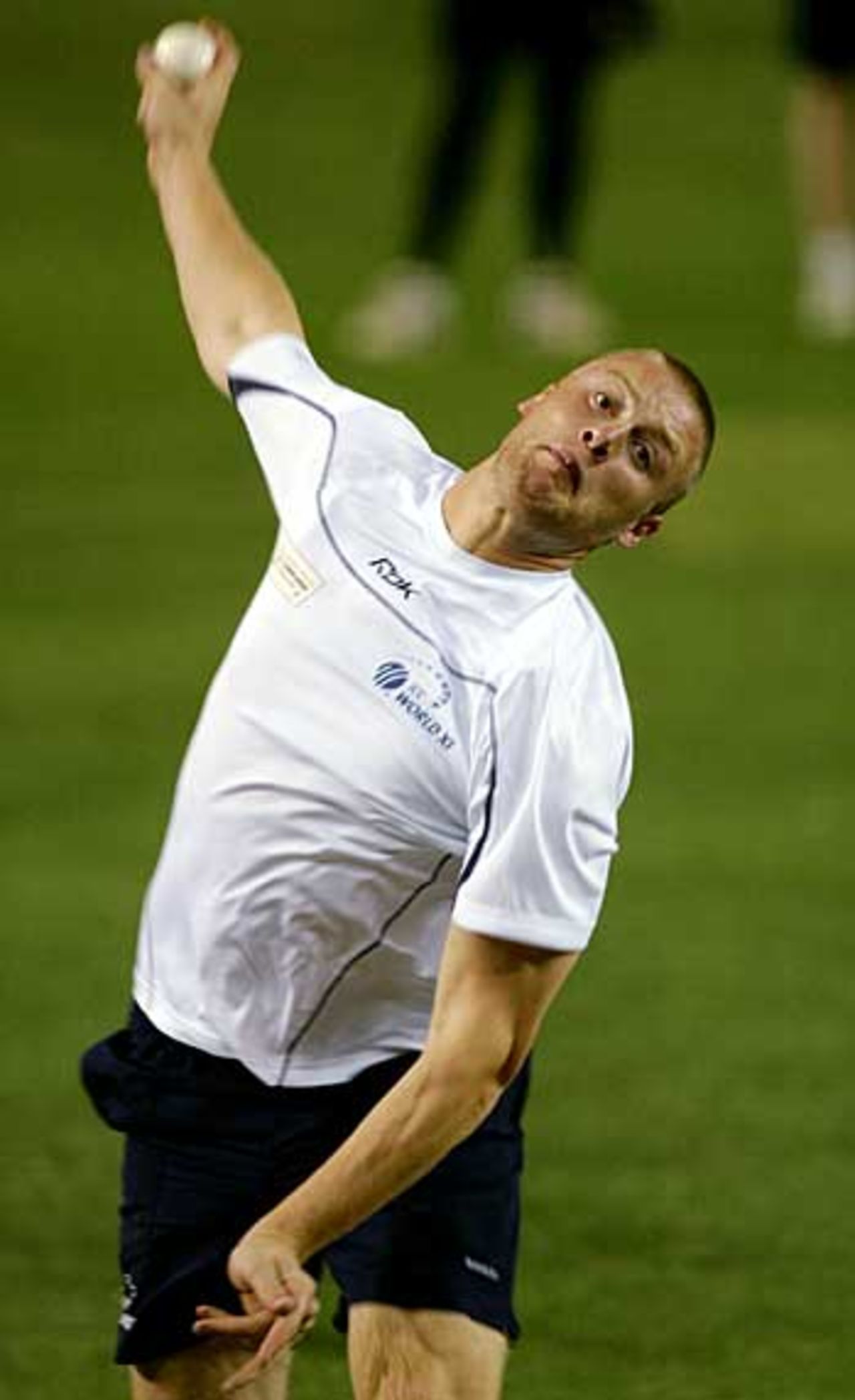 Andrew Flintoff roars in to bowl during a training session ahead of the ICC Super Series Trophy, Melbourne, October 3, 2005