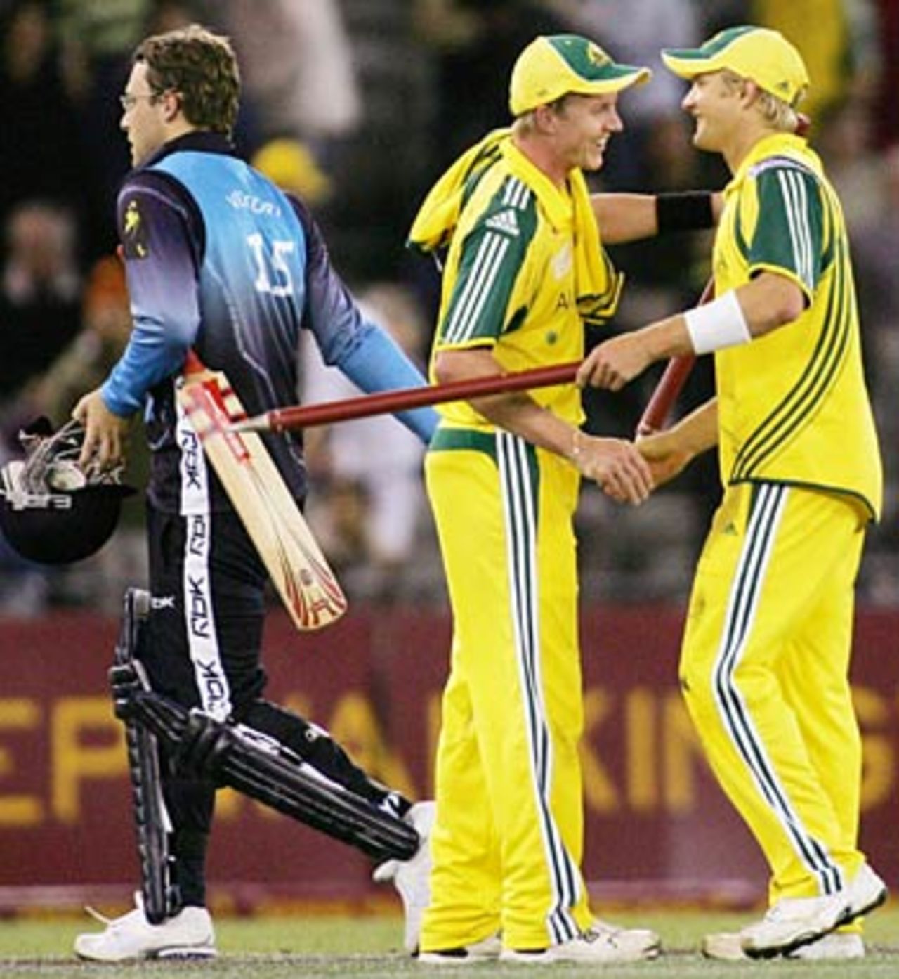 Brett Lee congratulates Shane Watson after Australia beat the World XI, Australia v World XI, 1st ODI, Super Series, Melbourne, October 5, 2005