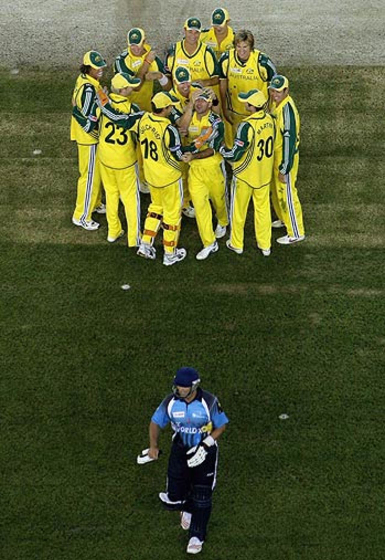 Jacques Kallis exits as Australia celebrate, Australia v World XI, 2nd ODI, Super Series, Melbourne, October 7, 2005