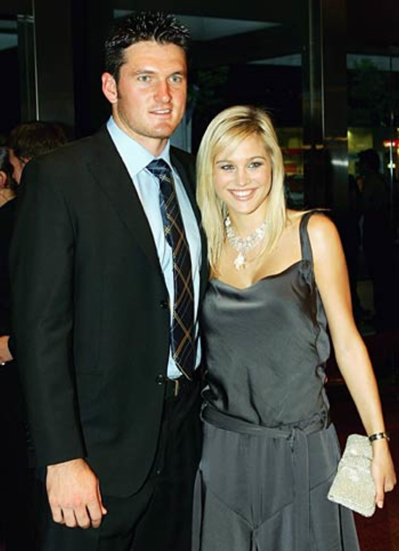 Graeme Smith and Minki Van Der Westhuizen pose for the cameras at the ICC awards dinner, Sydney, October 11, 2005