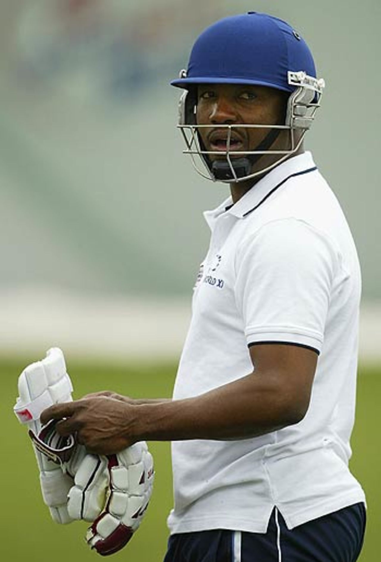 Brian Lara at a practice session ahead of the Super Test, Syndey, October 12, 2005
