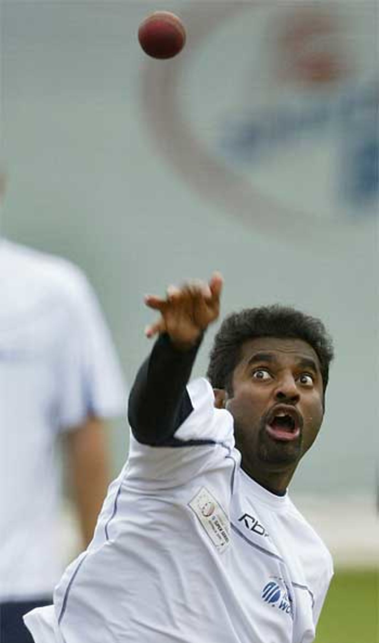 Muttiah Muralitharan in the nets ahead of the Super Test, Sydney, 12 October, 2005