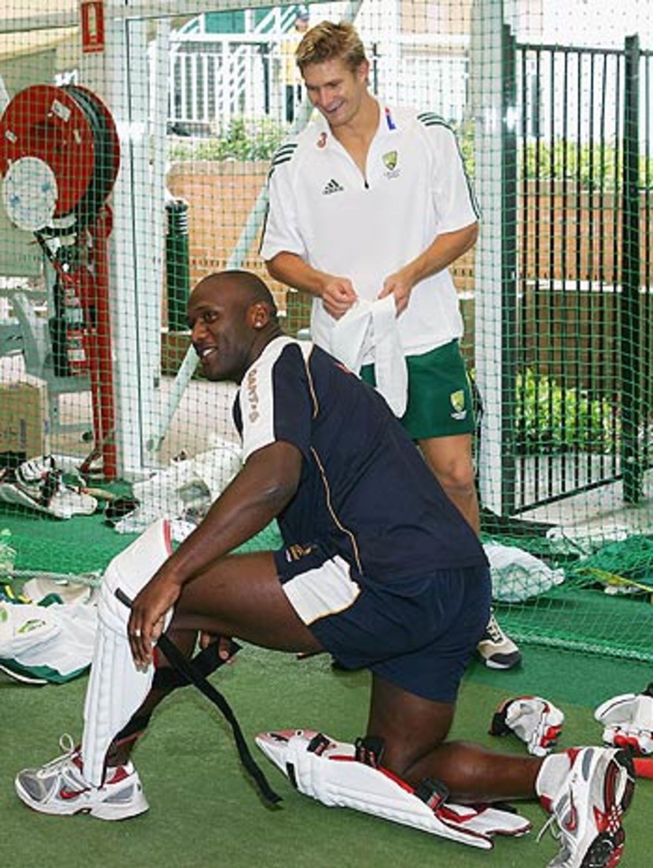 Shane Watson wonders if Wendell Sailor, an Australian rugby player, can bat, Sydney, October 12, 2005
