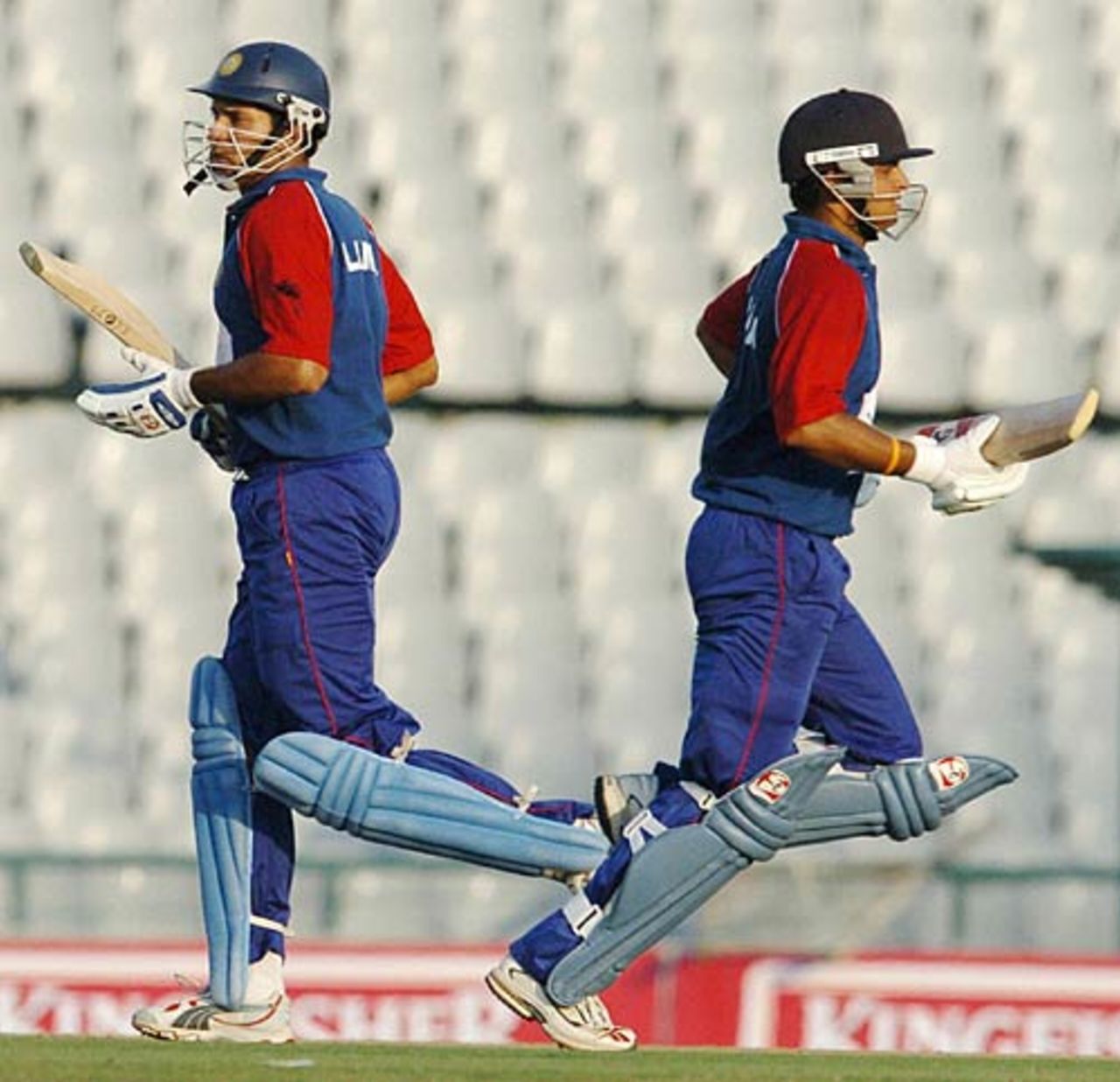 VVS Laxman and Suresh Raina added 187 for the third wicket, India A v India B, Challenger Trophy, Mohali, October 11, 2005