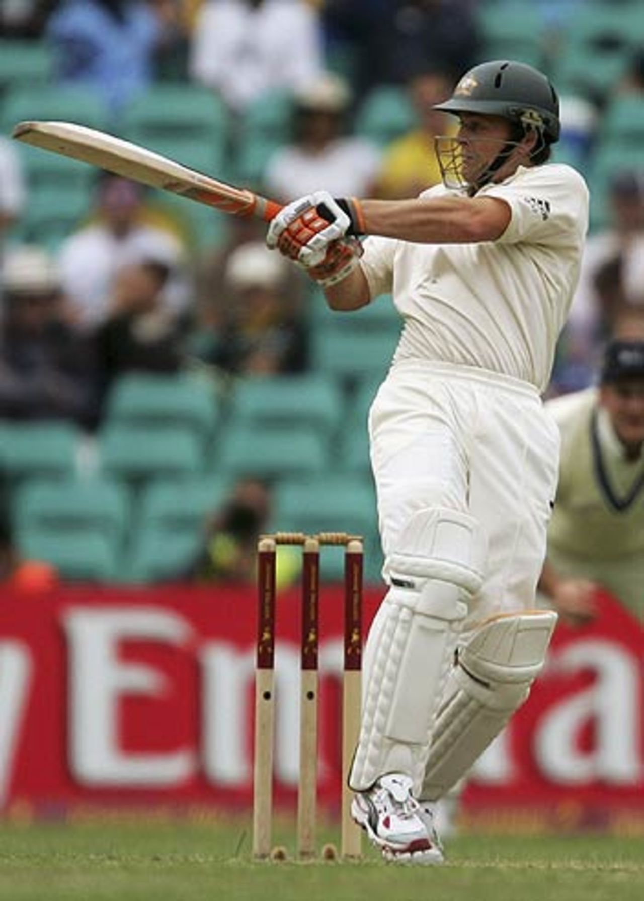 Adam Gilchrist pulls a short delivery during his aggressive half-centrury, Australia v World XI, Day 1, Sydney Cricket Ground, October 14, 2005