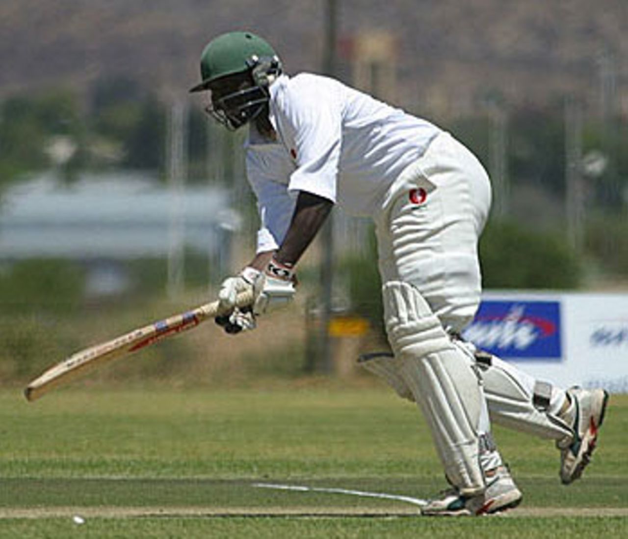 Steve Tikolo piles on the runs for Kenya against Bermuda in the Intercontinental Cup semi-final, October 23, 2005