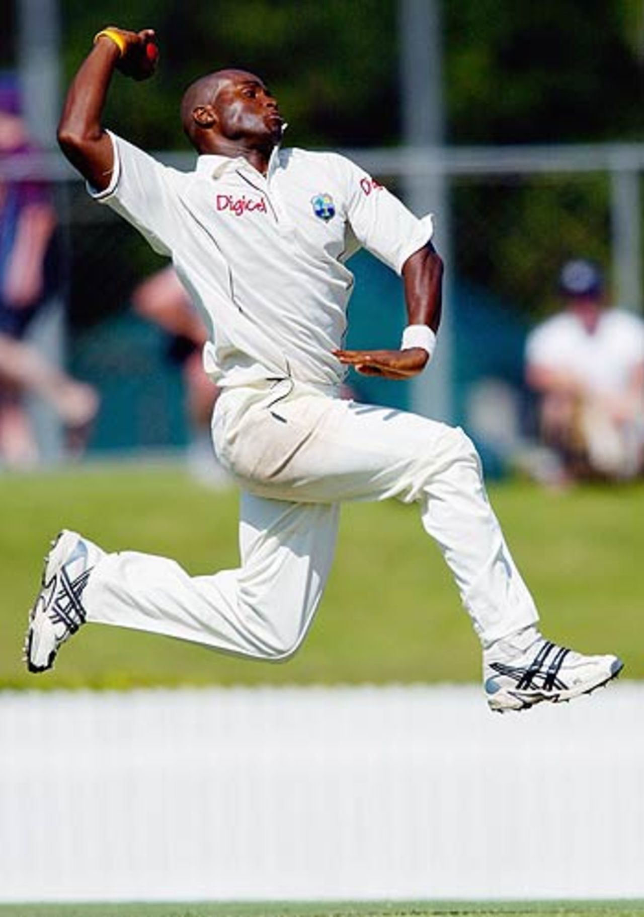 Tino Best charges in against Queensland, Queensland v West Indians, Alan Border Oval, Brisbane, 1st day, October 27, 2005