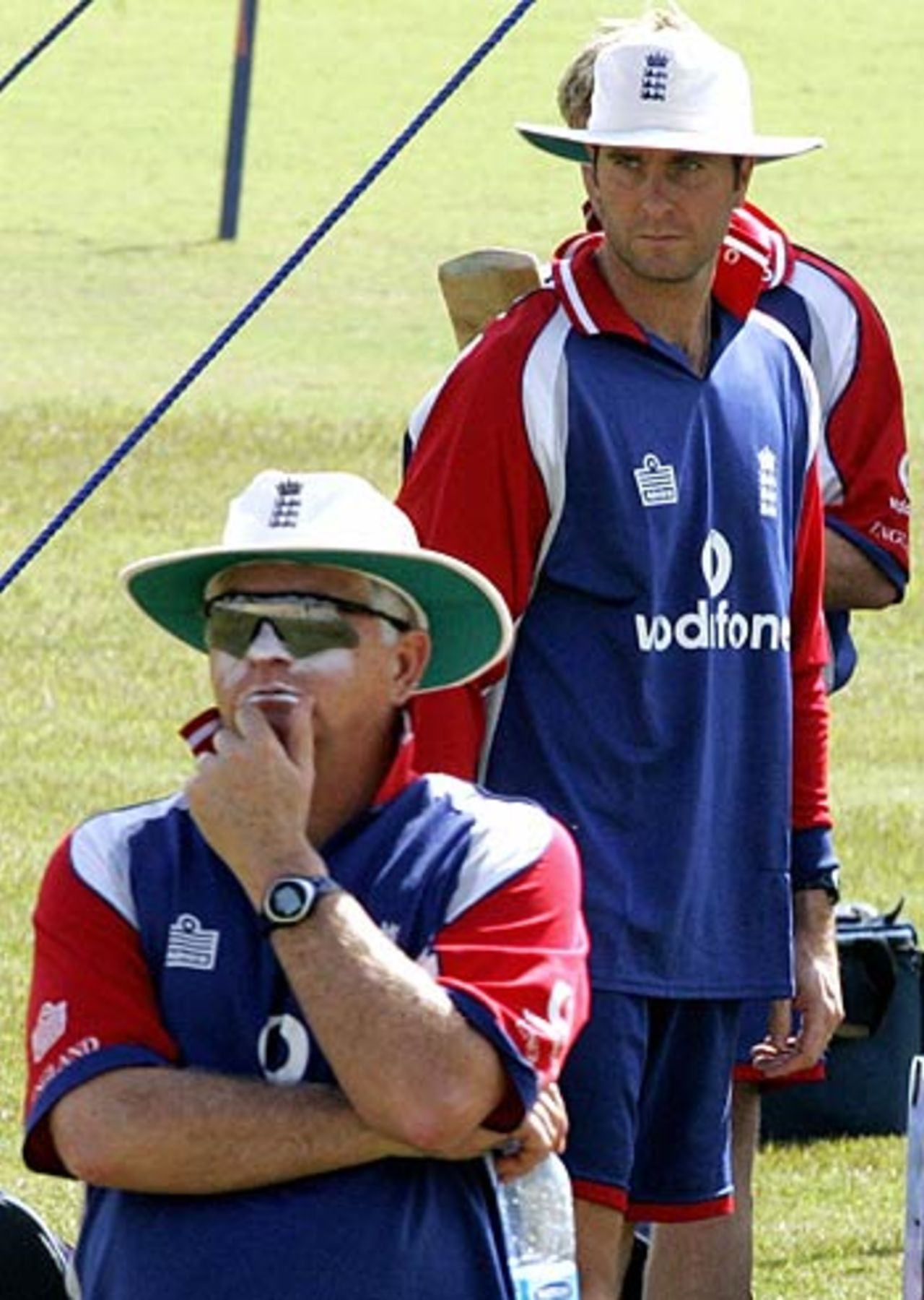 Duncan Fletcher watches over England's training session, Islamabad, October 27, 2005