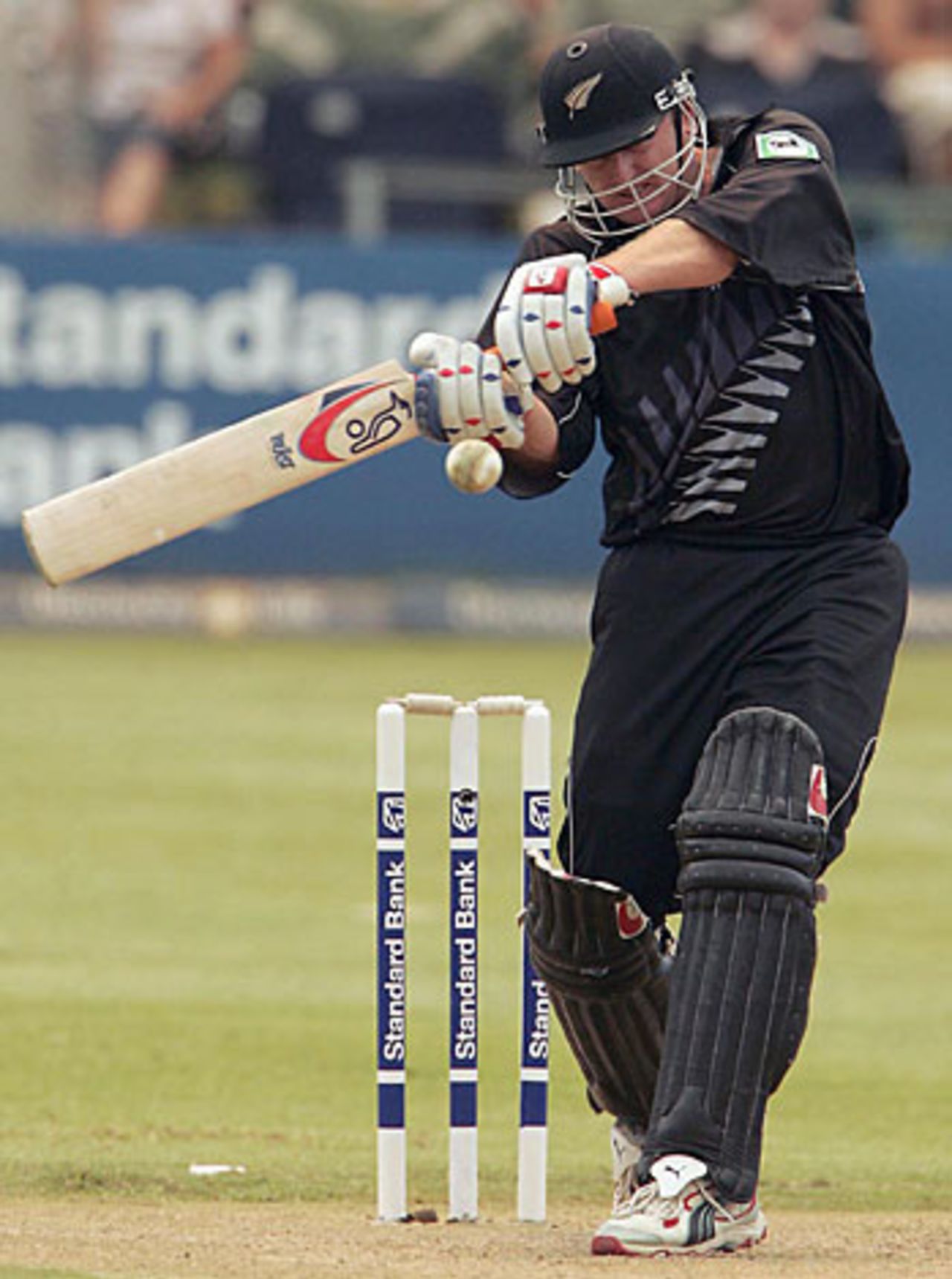 Scott Styris on his way to a punchy 78, South Africa v New Zealand, 3rd ODI, Port Elizabeth, October 30, 2005