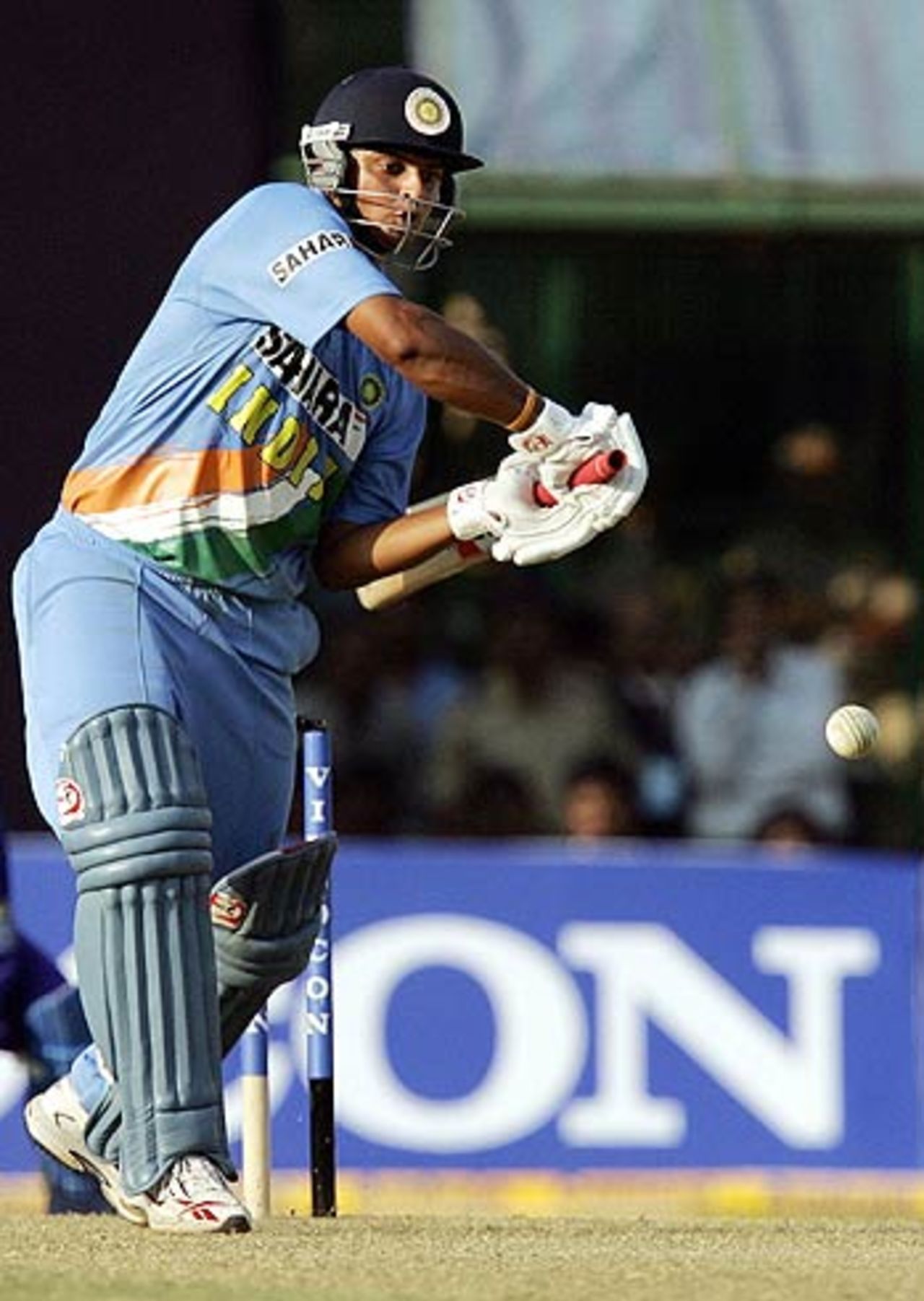 Suresh Raina hits out on his way to an unbeaten 39 that helped India to a series-winning victory, India v Sri Lanka, 4th ODI,  Pune