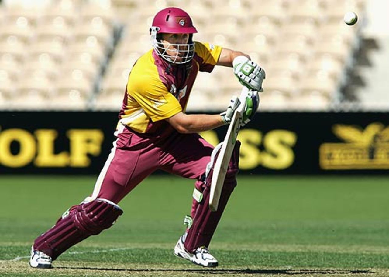 Clinton Perren top-scored for Queensland with 62, South Australia v Queensland, ING Cup, Adelaide, Nov 4, 2005