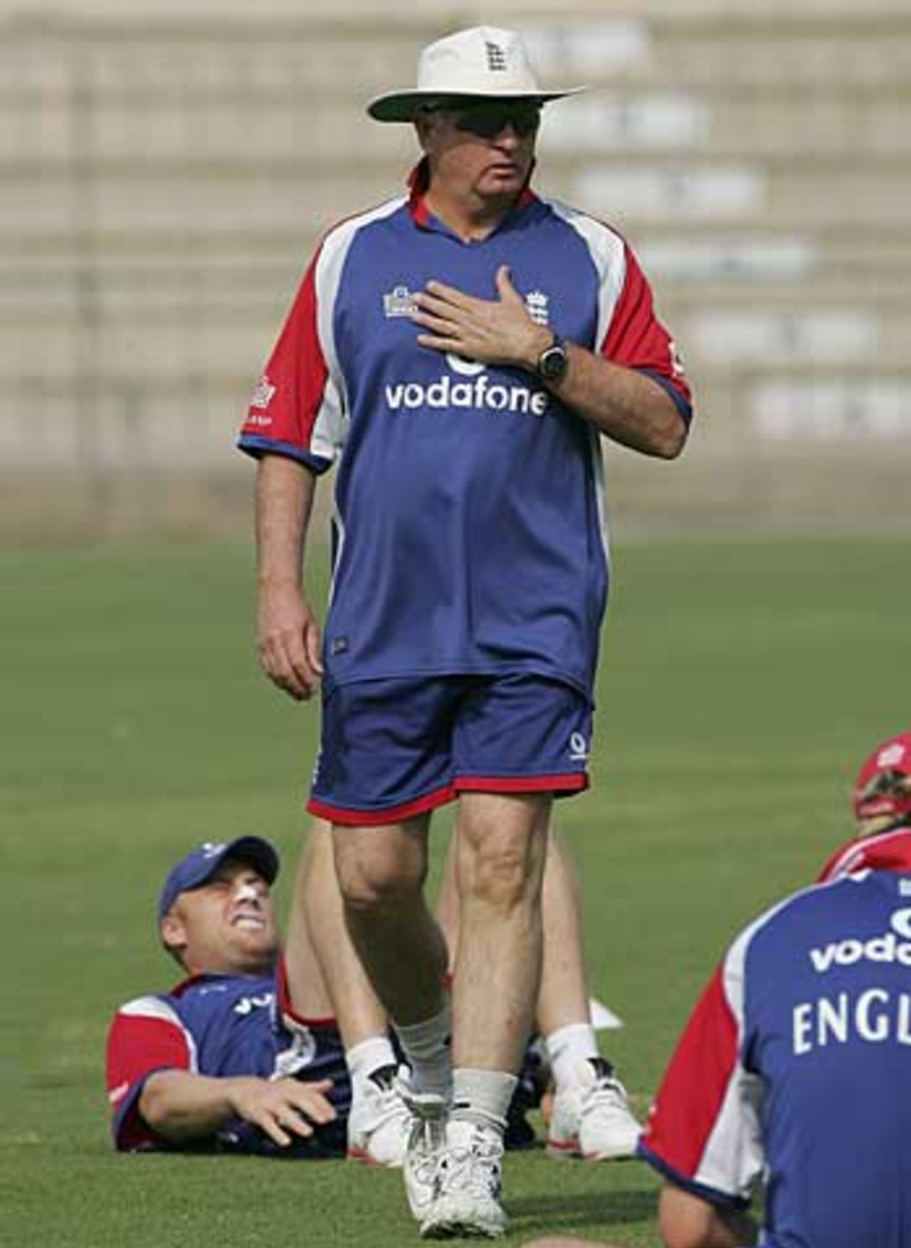 Duncan Fletcher monitors his troops during a training session, Multan, November 11, 2005
