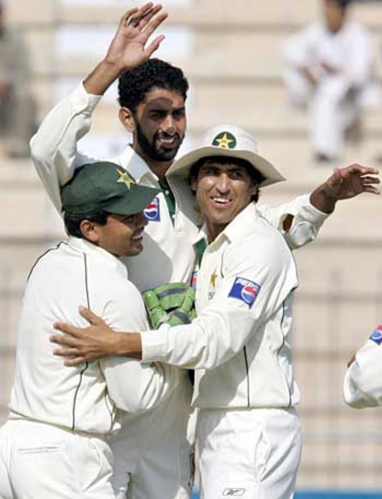 Shabbir Ahmed claims one of his four wickets as Pakistan showed some fight, Pakistan v England, 1st Test, Multan, November 14, 2005