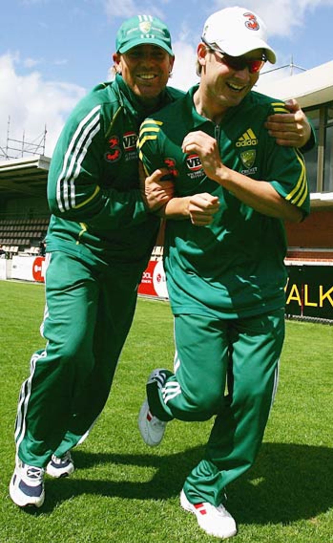 Michael Clarke and Shane Warne lark about during training, Bellerive Oval, Hobart, November 15, 2005