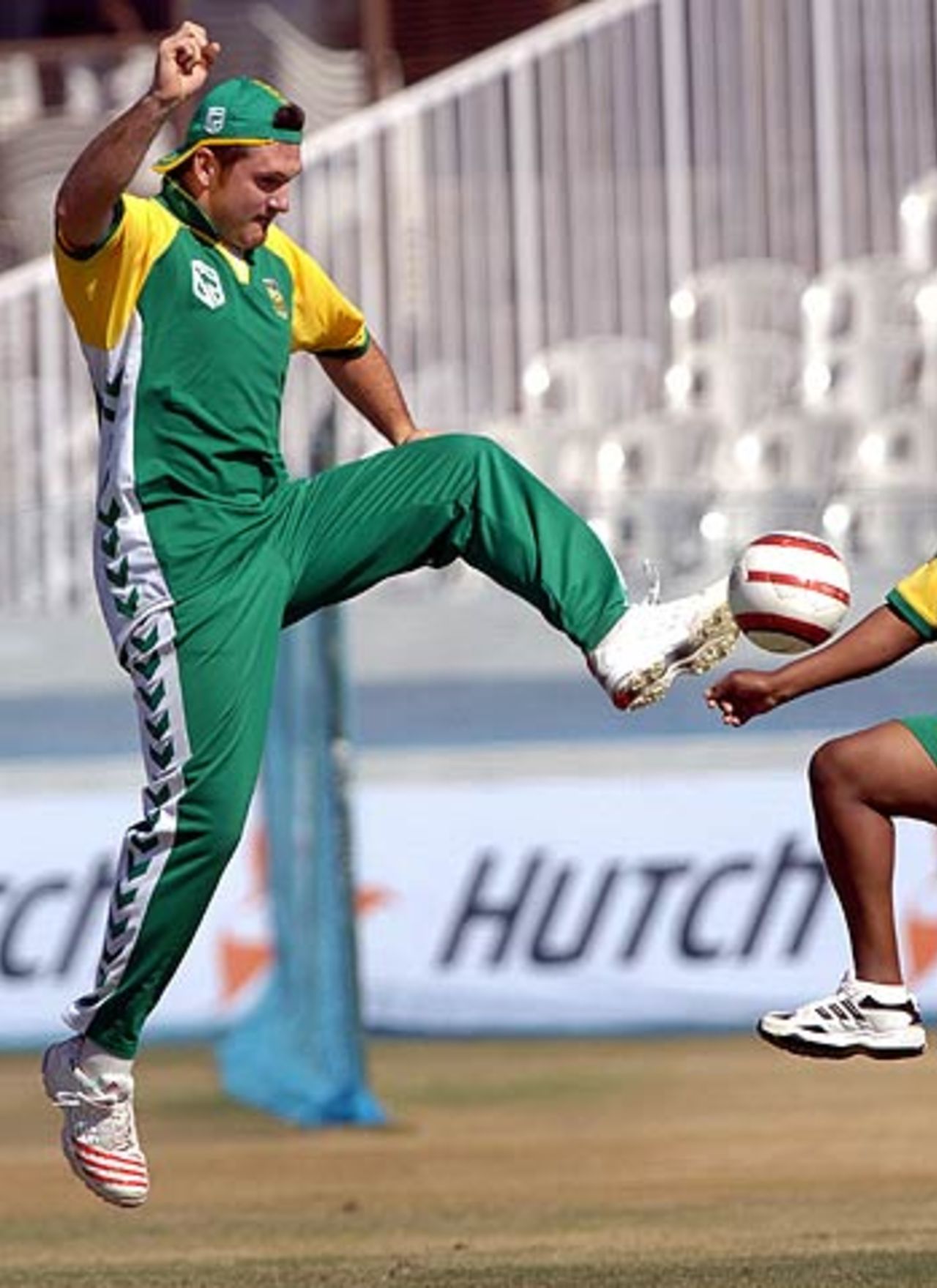 Graeme Smith kicks it around in a practice session ahead of the 1st ODI against India, Rajiv Gandhi International Stadium, Uppal, Hyderabad, November 15, 2005