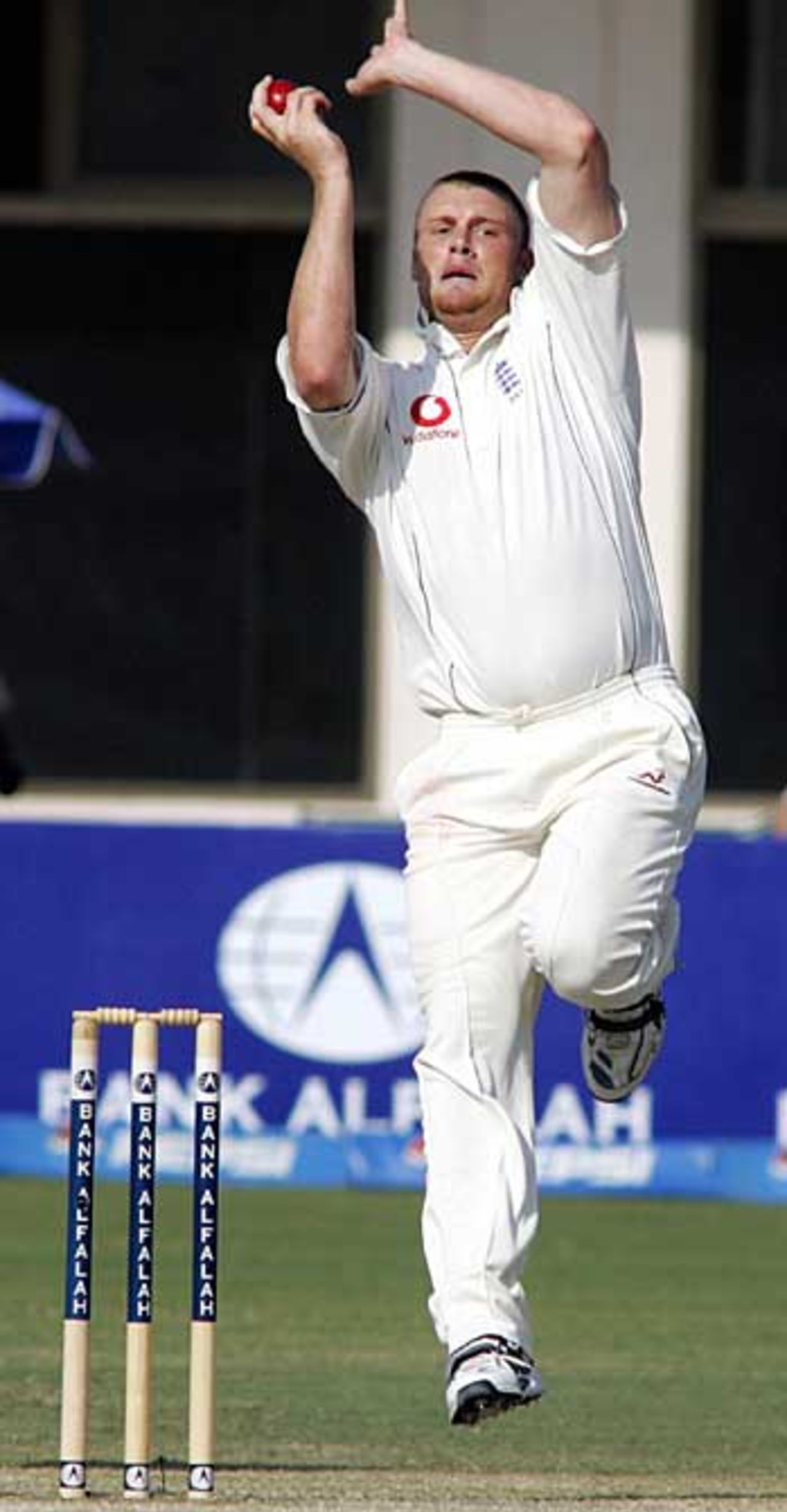 A frightening sight: Andrew Flintoff roars into bowl, Pakistan v England, 1st Test, Multan, November 15, 2005