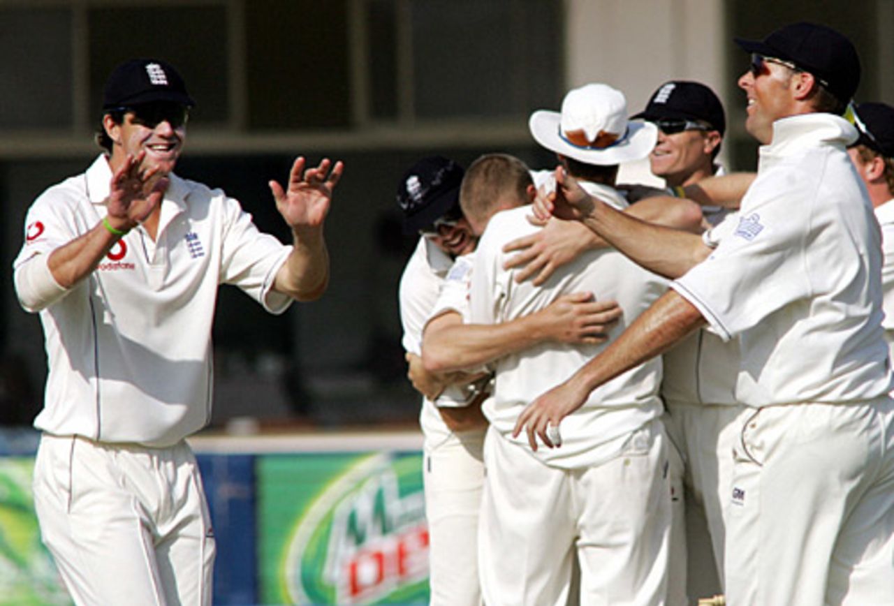 Kevin Pietersen joins in the celebrations at the fall of another Pakistani wicket, Pakistan v England, 1st Test, Multan, November 15, 2005