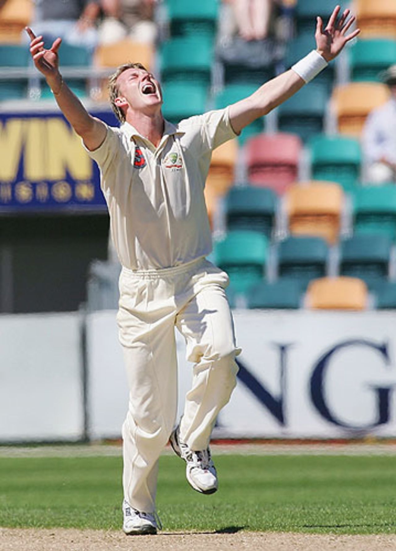 Brett Lee celebrates Devon Smith's dismissal, Australia v West Indies, 2nd Test, Hobart, 1st day, November 17, 2005.