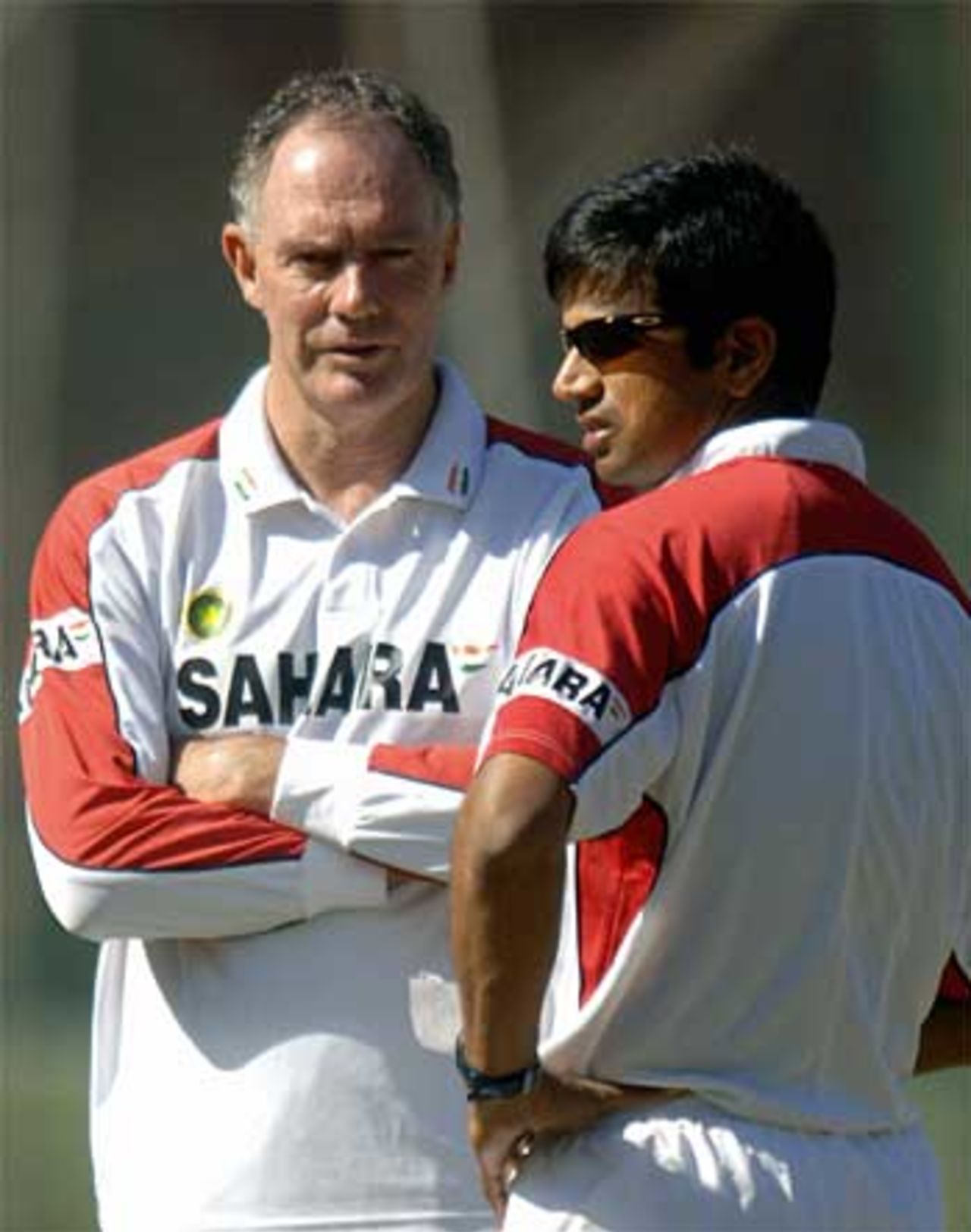 Greg Chappell and Rahul Dravid chat, 18 November, 2005 