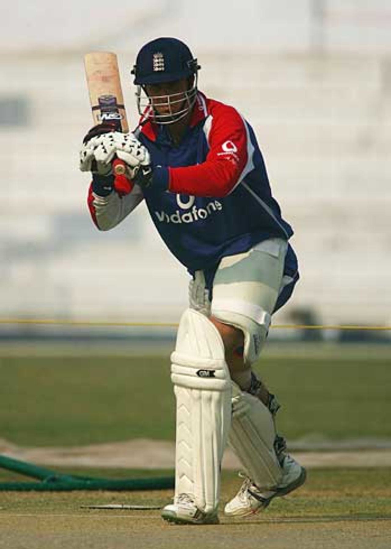 Michael Vaughan will return for the second Test after recovering from his knee injury as England aim to square the series, Faisalabad, November 19, 2005