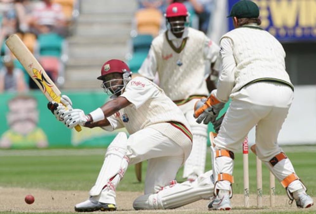 Dwayne Bravo on the attack, Australia v West Indies, 2nd Test, Hobart, 4th day, November 20, 2005