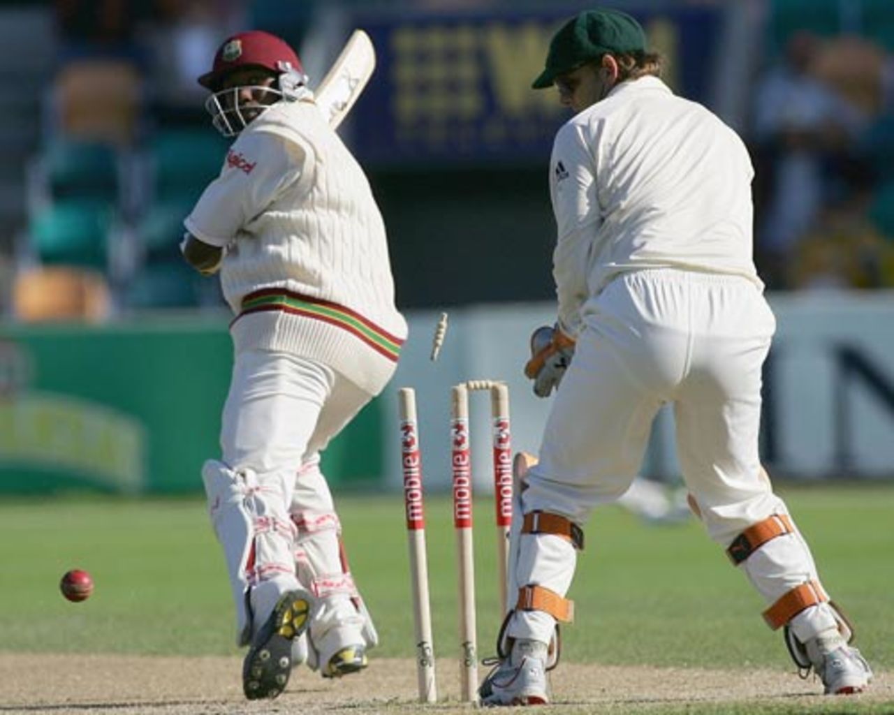 Dwayne Bravo bowled round his legs by Shane Warne, Australia v West Indies, 2nd Test, Hobart, 4th day, November 20, 2005