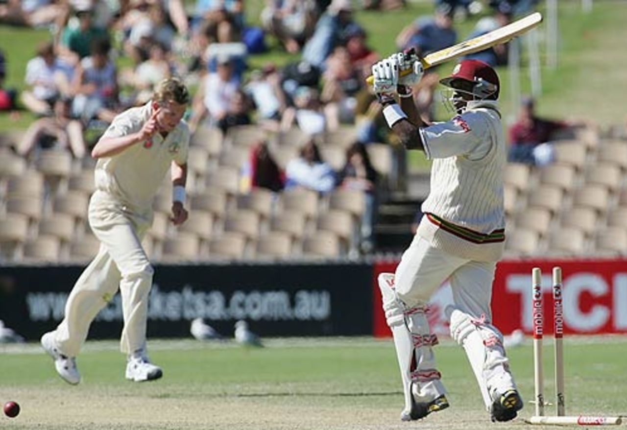 Brett Lee bowls Dwayne Bravo, Australia v West Indies, 3rd Test, Adelaide, 4th day, November 28, 2005