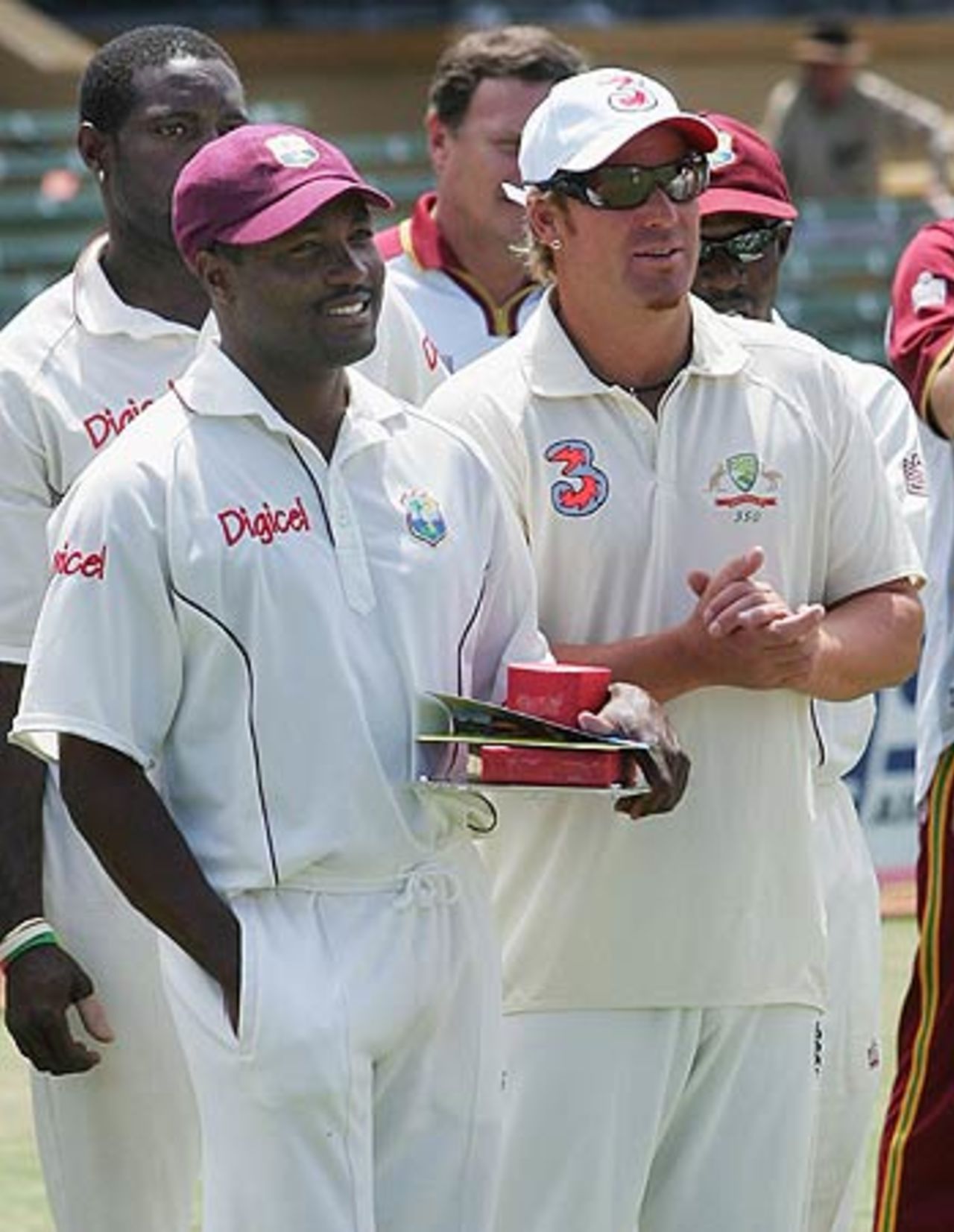 Brian Lara and Shane Warne during the post-match ceremony, 3rd Test, Adelaide, 5th day, November 29, 2005