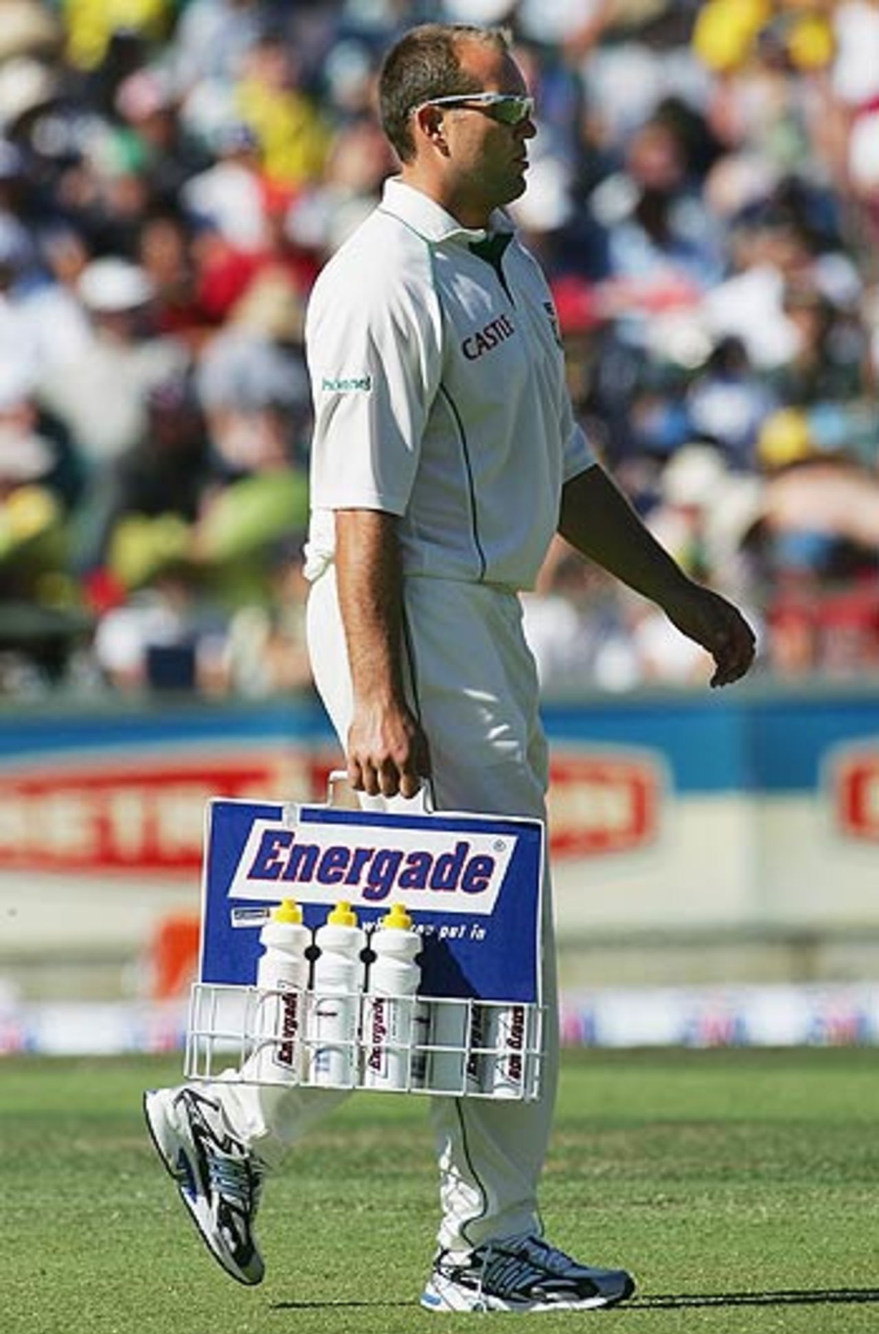 Jacques Kallis missed a Test after nine and a half years, Australia v South Africa, 1st Test, Perth, 1st day, December 16, 2005