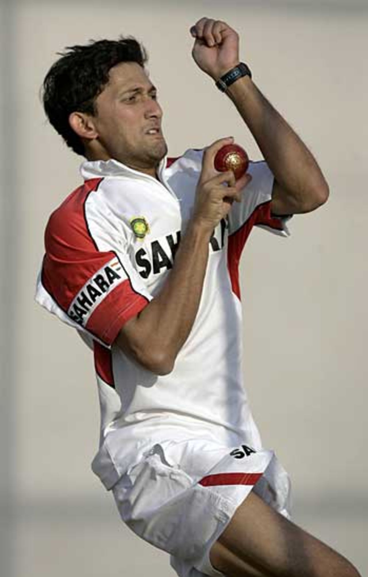 Ajit Agarkar works on his bowling in the nets as India prepare for the final Test against Sri Lanka, holding a 1-0 lead in the series, Ahmedabad, December 16, 2005