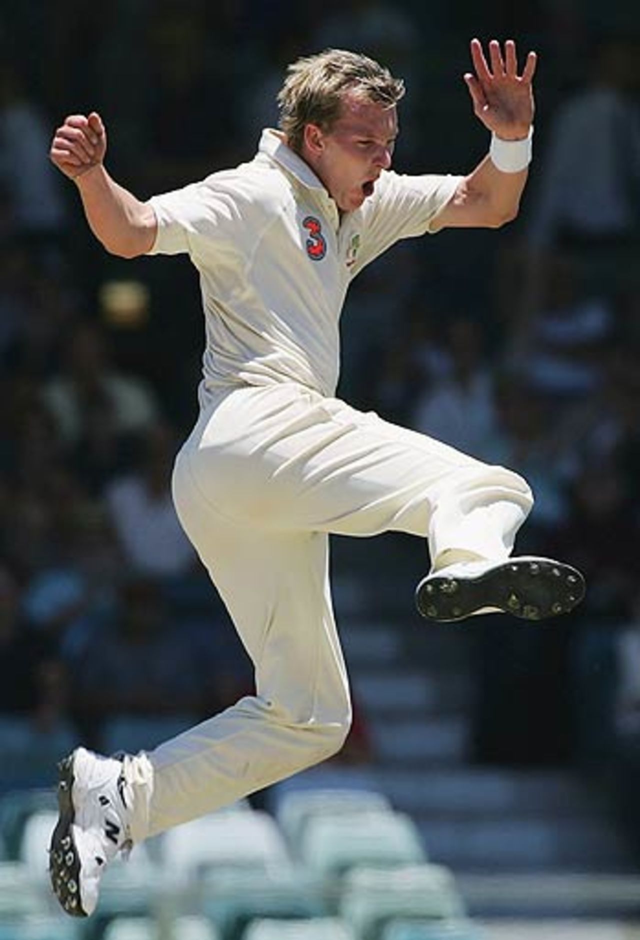 Brett Lee does a jig after bowling Herschelle Gibbs, Australia v South Africa, 1st Test, Perth, 1st day, December 17, 2005