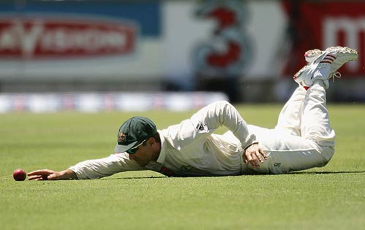 Justin Langer makes a save, Australia v South Africa, 1st Test, Perth, 1st day, December 17, 2005