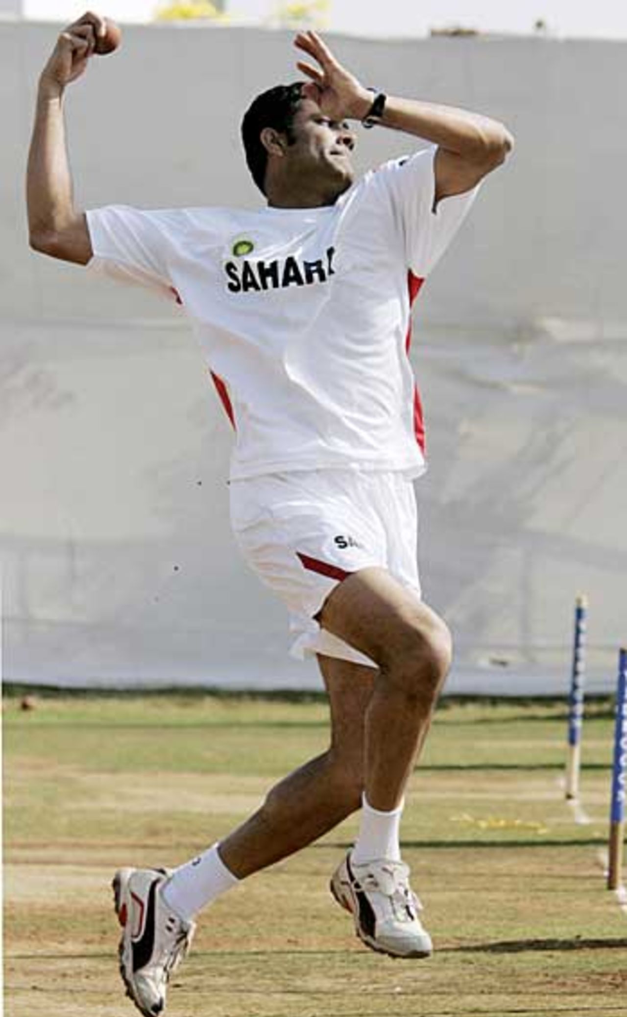 Anil Kumble leaps into bowl in the nets, Ahmedabad, December 17, 2005