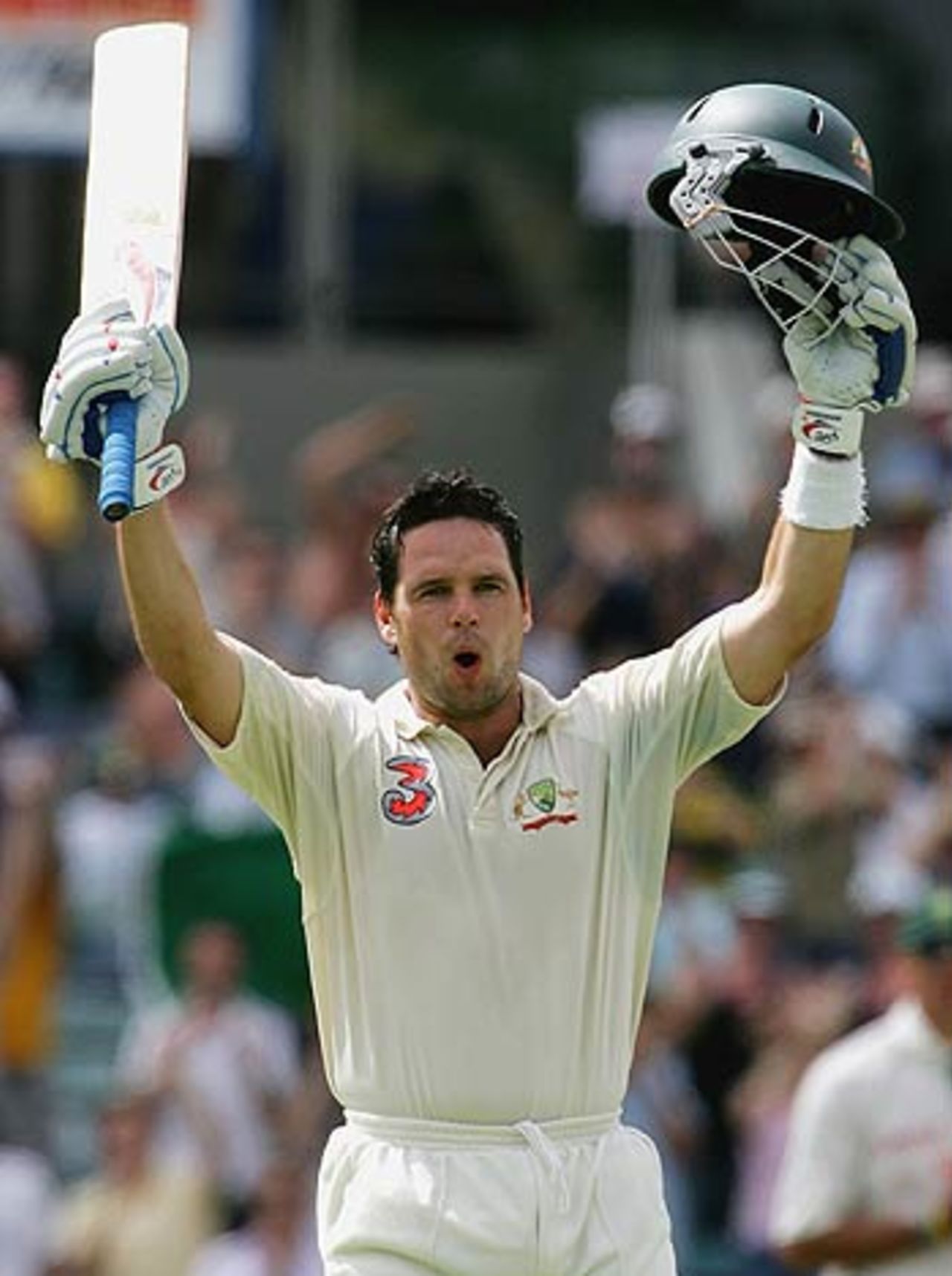Brad Hodge reaches his double-century, Australia v South Africa, 1st Test, Perth, 4th day, December 19, 2005
