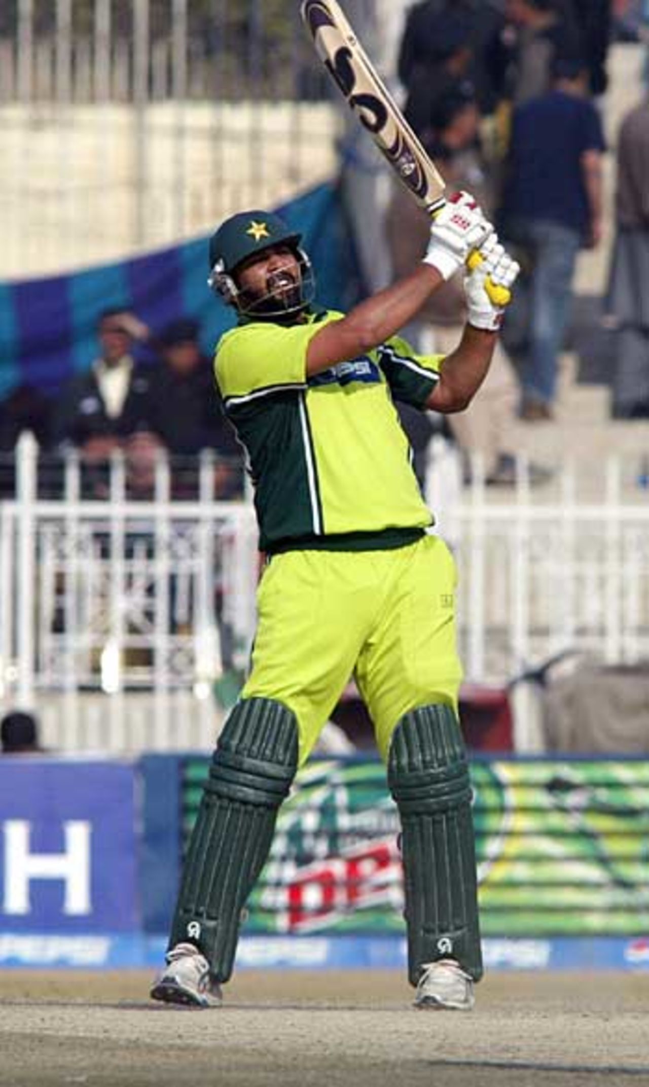 Inzamam-ul-Haq smashes a boundary in his 81, which held Pakistan's innings together, Pakistan v England, 4th ODI, Rawalpindi, December 19, 2005