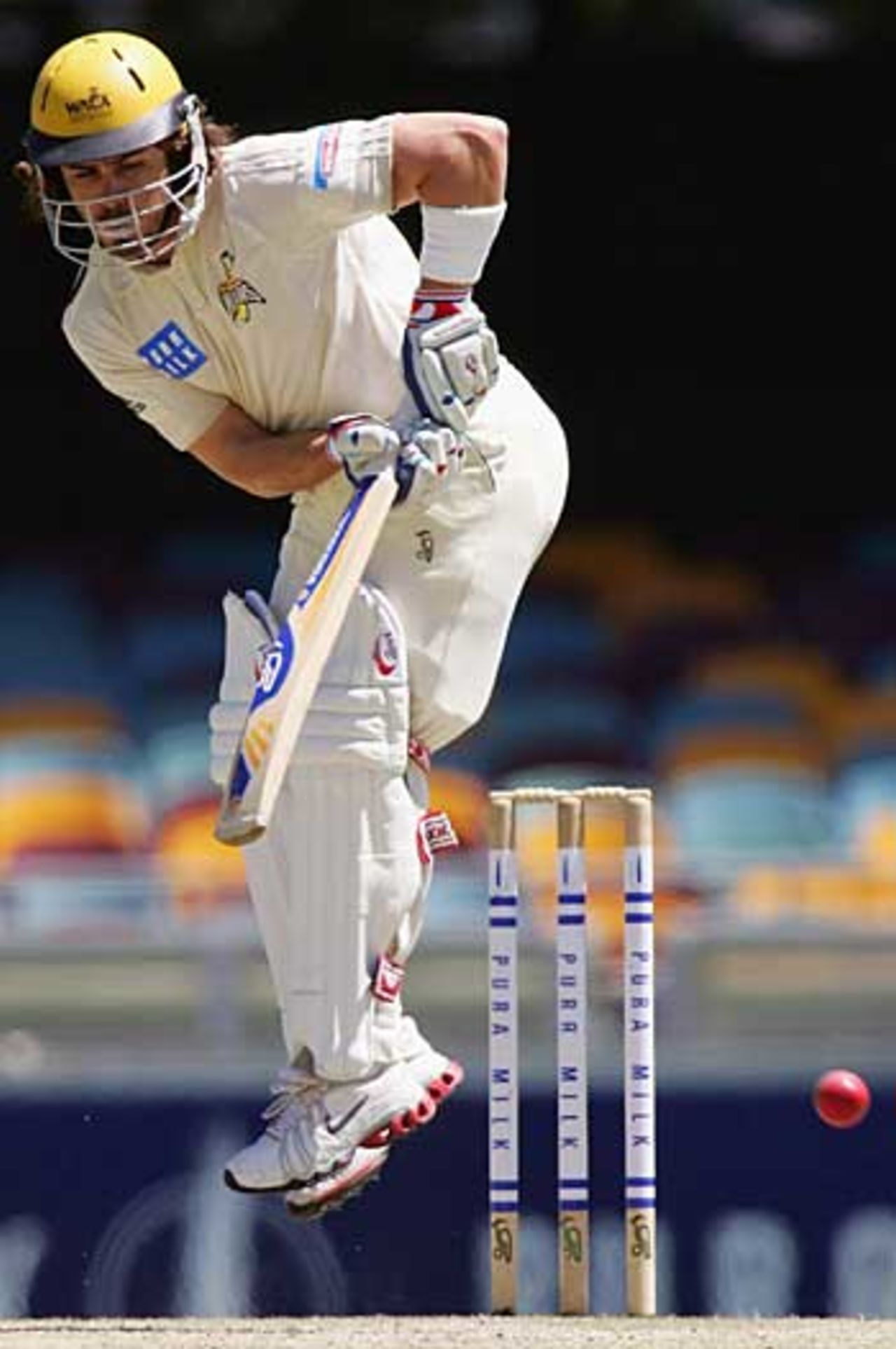 Ryan Campbell tucks one to leg, Western Australia v Queensland, Brisbane, December 20, 2005