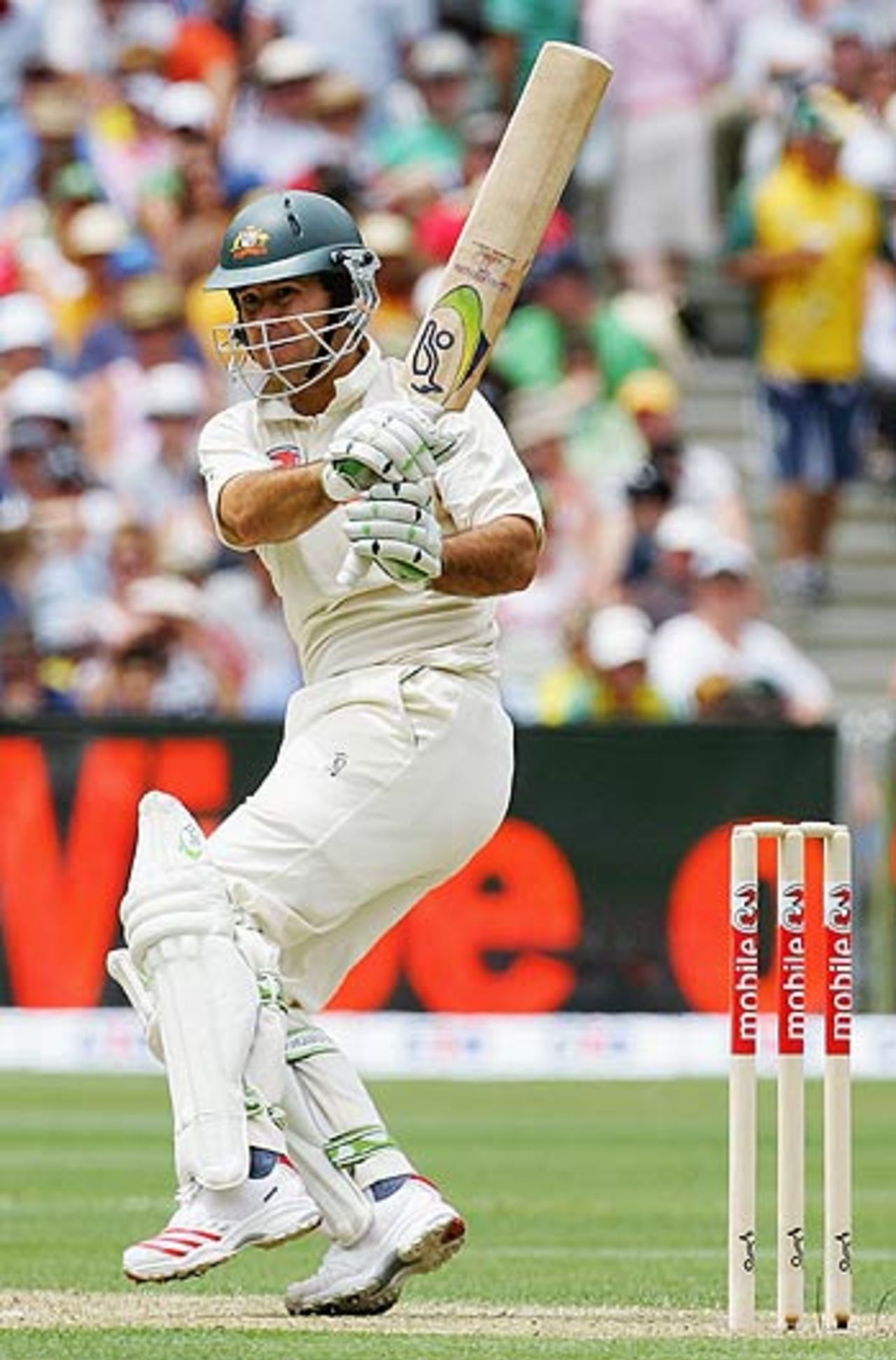 Ricky Ponting pulls as Australia recovered from an early loss, Australia v South Africa, 2nd Test, Melbourne, 1st day, December 26, 2005