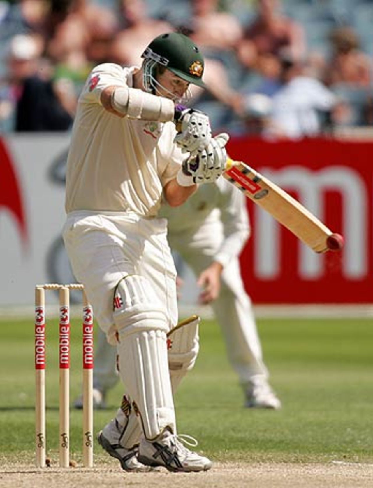 Phil Jaques cuts during his innings of 28, Australia v South Africa, 2nd Test, Melbourne, 3rd day, December 28, 2005