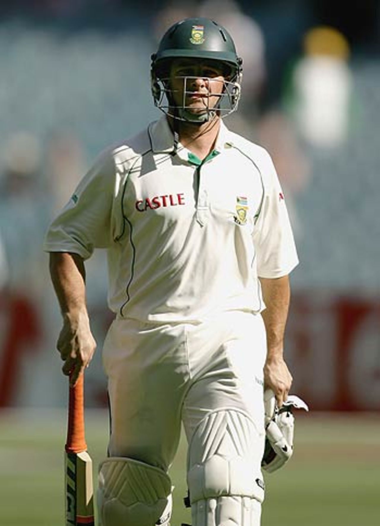 Mark Boucher was Shane Warne's third wicket of the evening as South Africa ended the day on 99 for 6, Australia v South Africa, 2nd Test, Melbourne, 4th day, December 29, 2005
