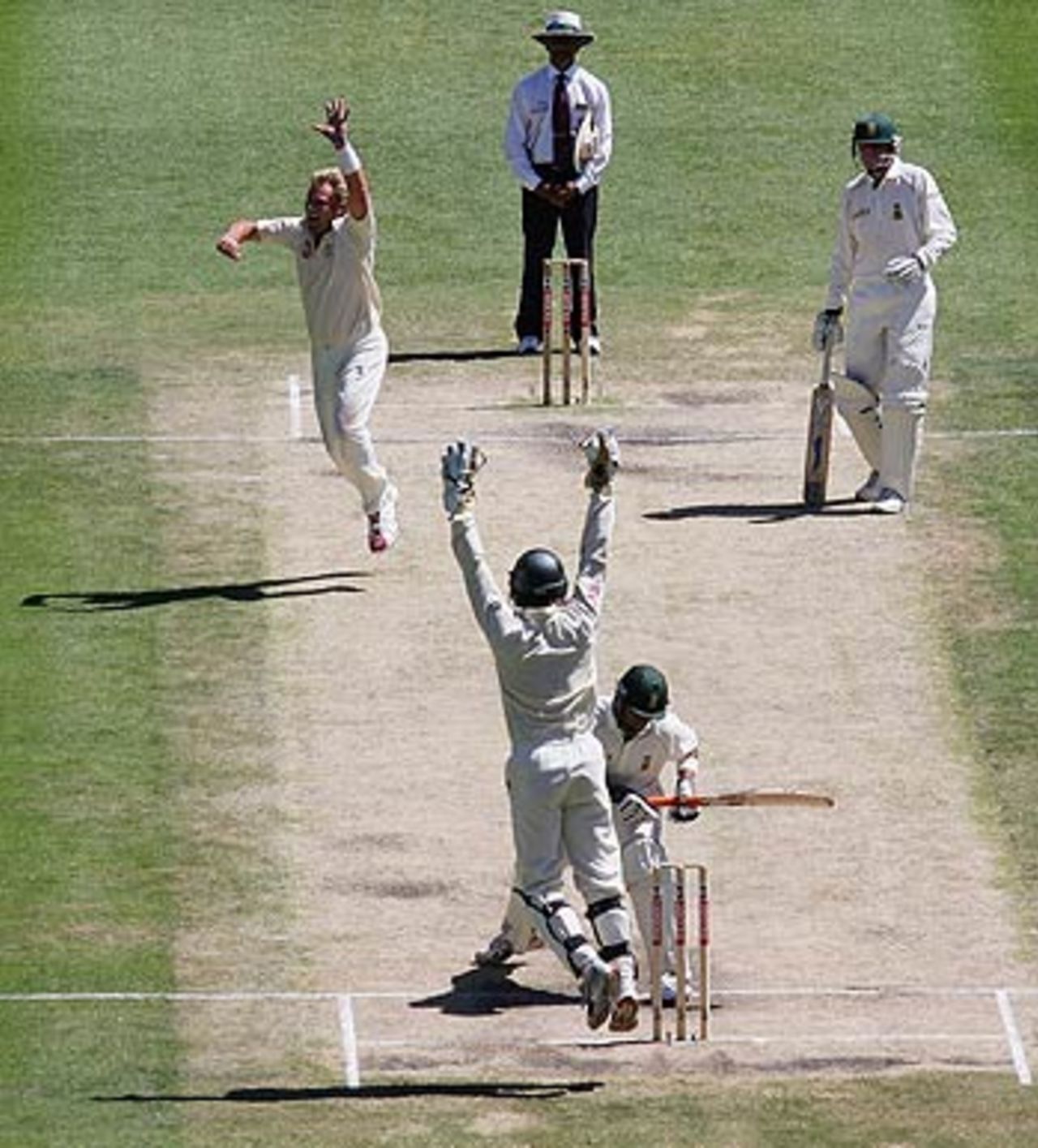 Shane Warne dismissed Ashwell Prince for the fourth time in four innings, Australia v South Africa, 2nd Test, Melbourne, 4th day, December 30, 2005