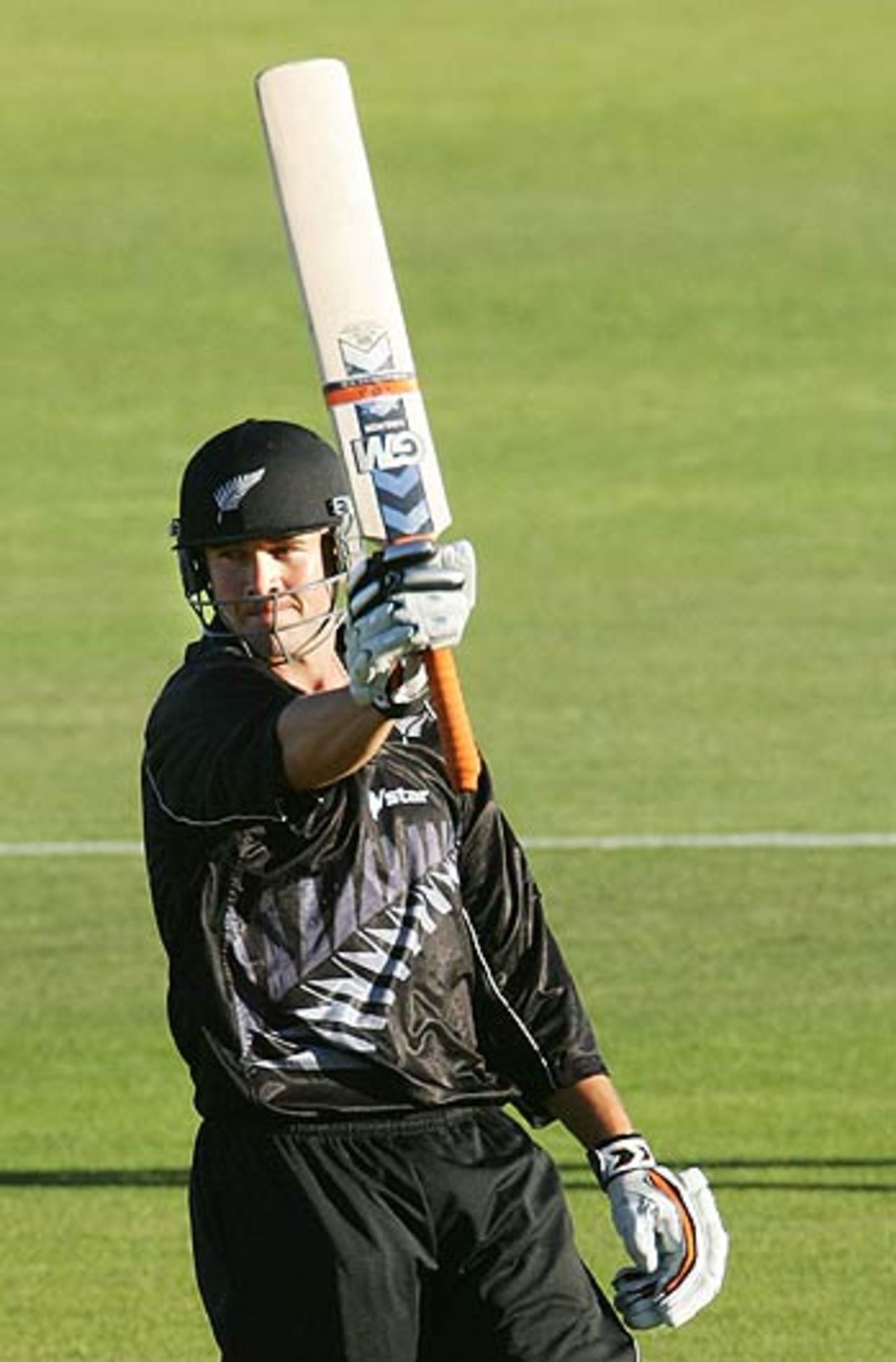 Peter Fulton raises his bat on completing his maiden ODI hundred, New Zealand v Sri Lanka, 5h ODI, Napier, January 8, 2006