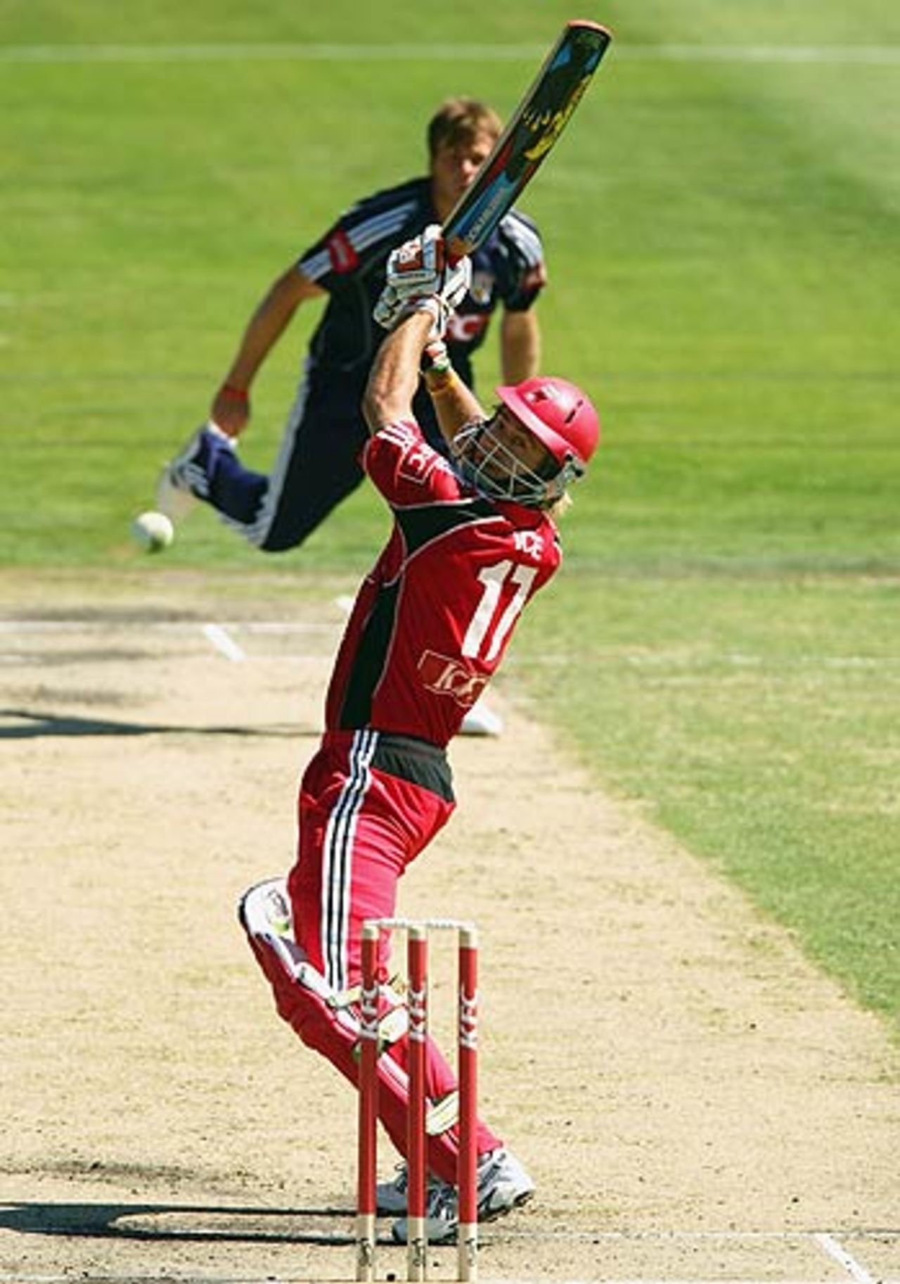 Mark Cleary slashes at a ball from Shane Harwood, Victoria v South Australia, Australian Twenty20 Competition, Group A, Melbourne, January 8, 2006