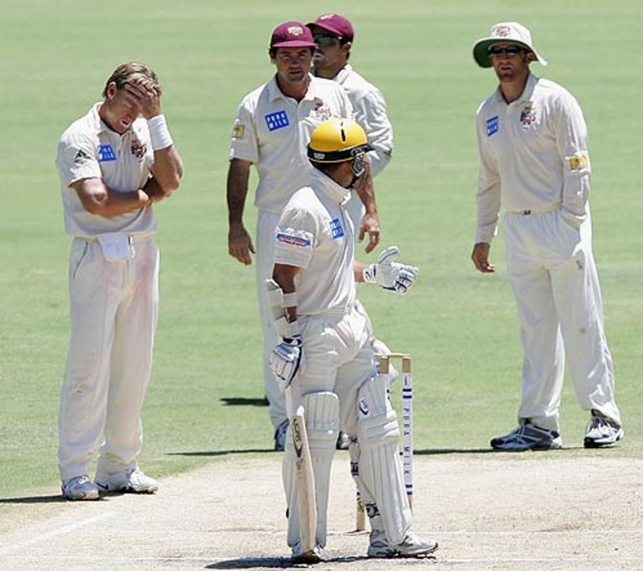 Andy Bichel shows his frustration after Justin Langer was given not out off his bowling, Western Australia v Queensland, Pura Cup, Perth, January 17, 2006