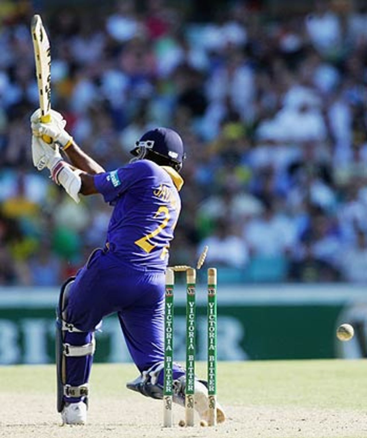 Mahela Jayawardene is bowled trying to up the ante, Australia v Sri Lanka, VB Series, Sydney, January 22, 2006