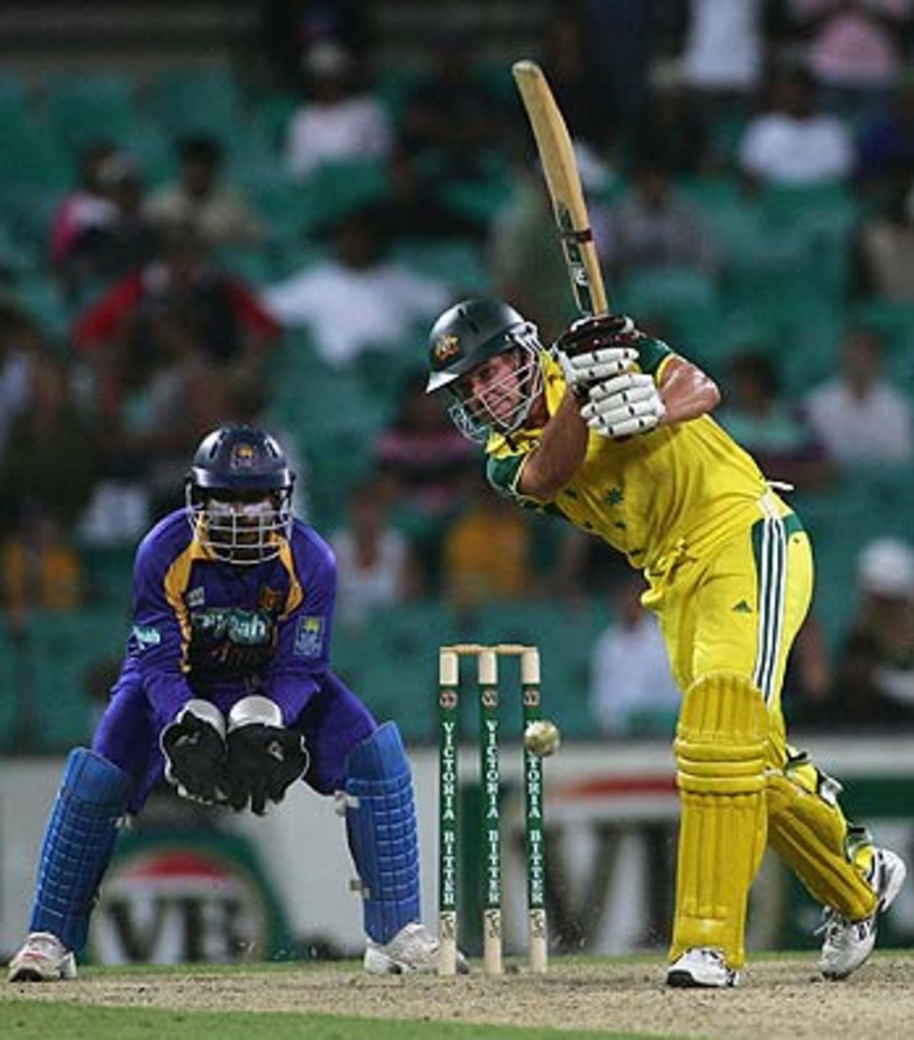 James Hopes hit 43 to rally with the tail, but Australia came up short, Australia v Sri Lanka, VB Series, Sydney, January 22, 2006