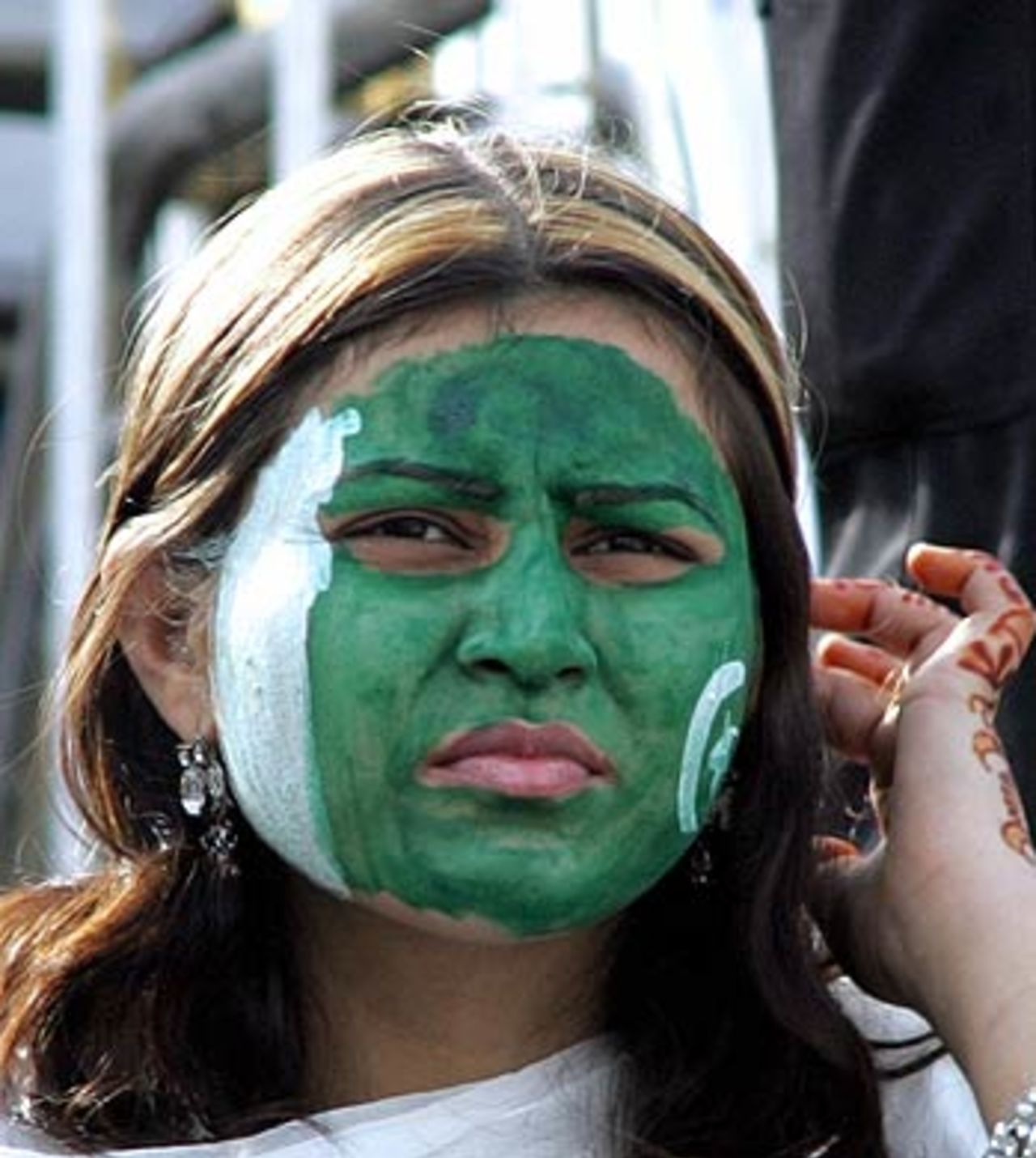 A Pakistan fan anxiously watches the proceedings, Pakistan v India, 2nd Test, 4th day, Faisalabad, January 24 2006