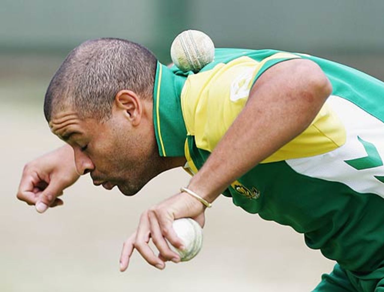 Ashwell Prince rehearses his circus act, Perth, January 30, 2006